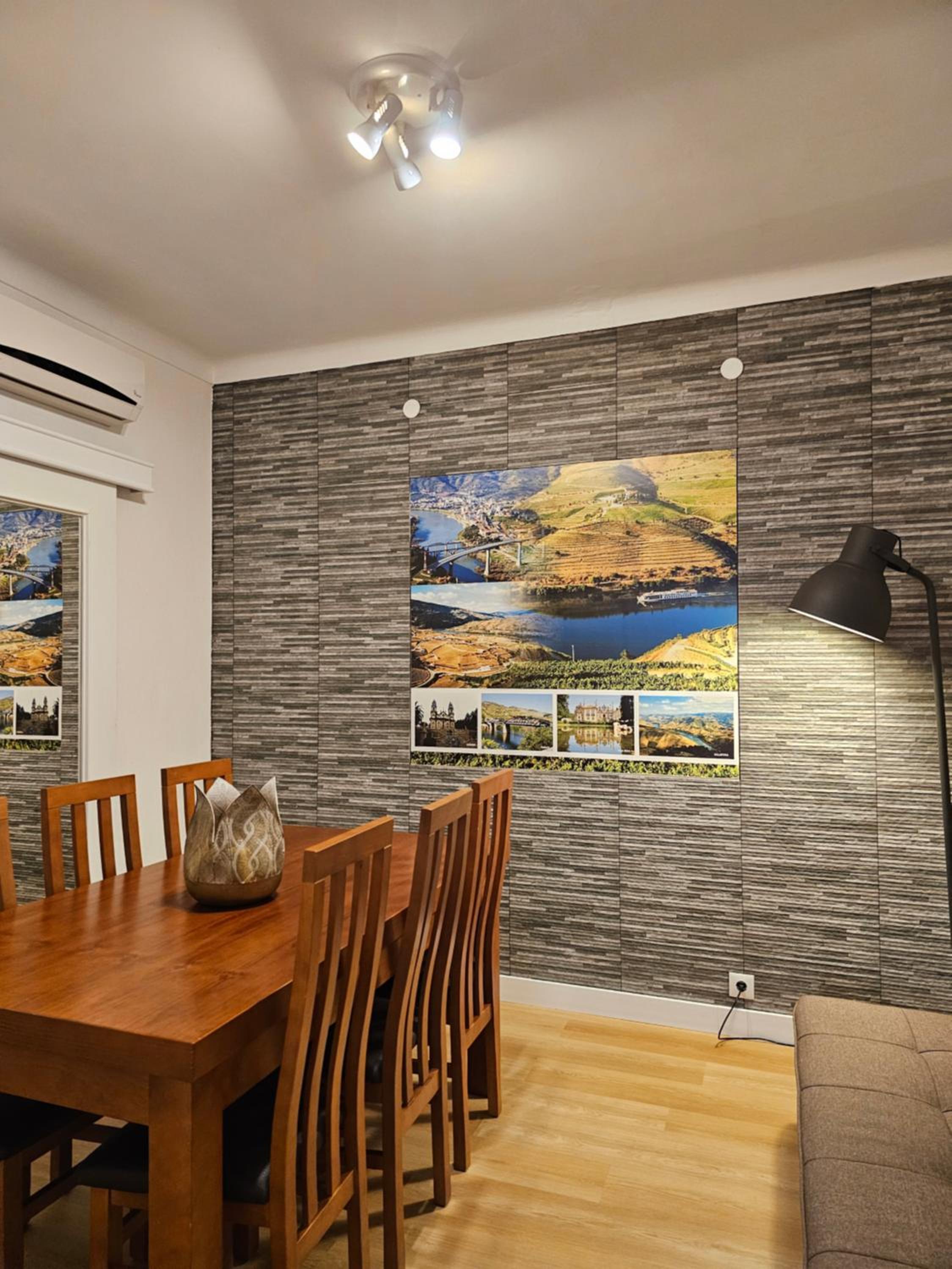 Three-Bedroom House - Photo 7