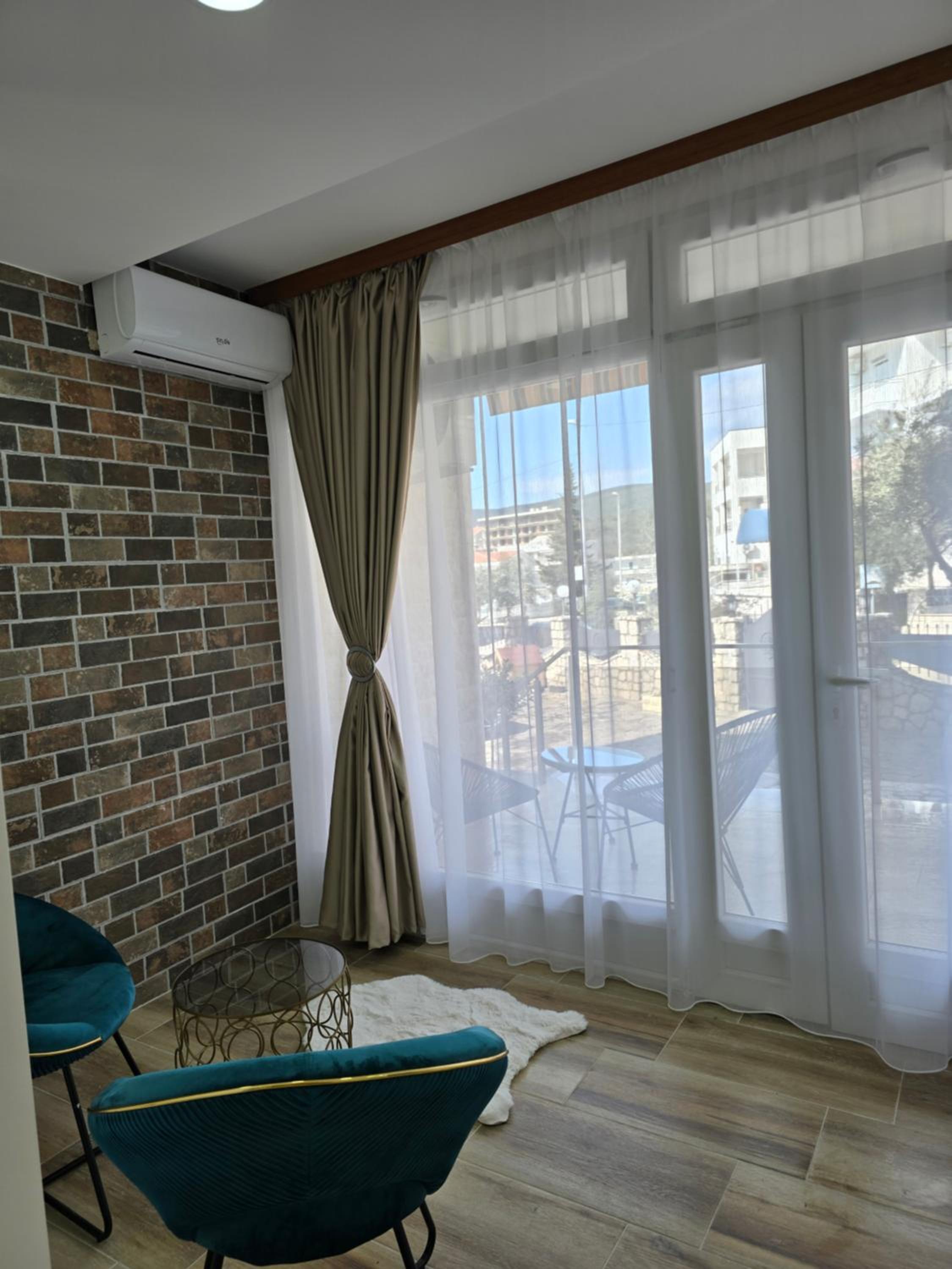 Double Room with Terrace - Photo 5