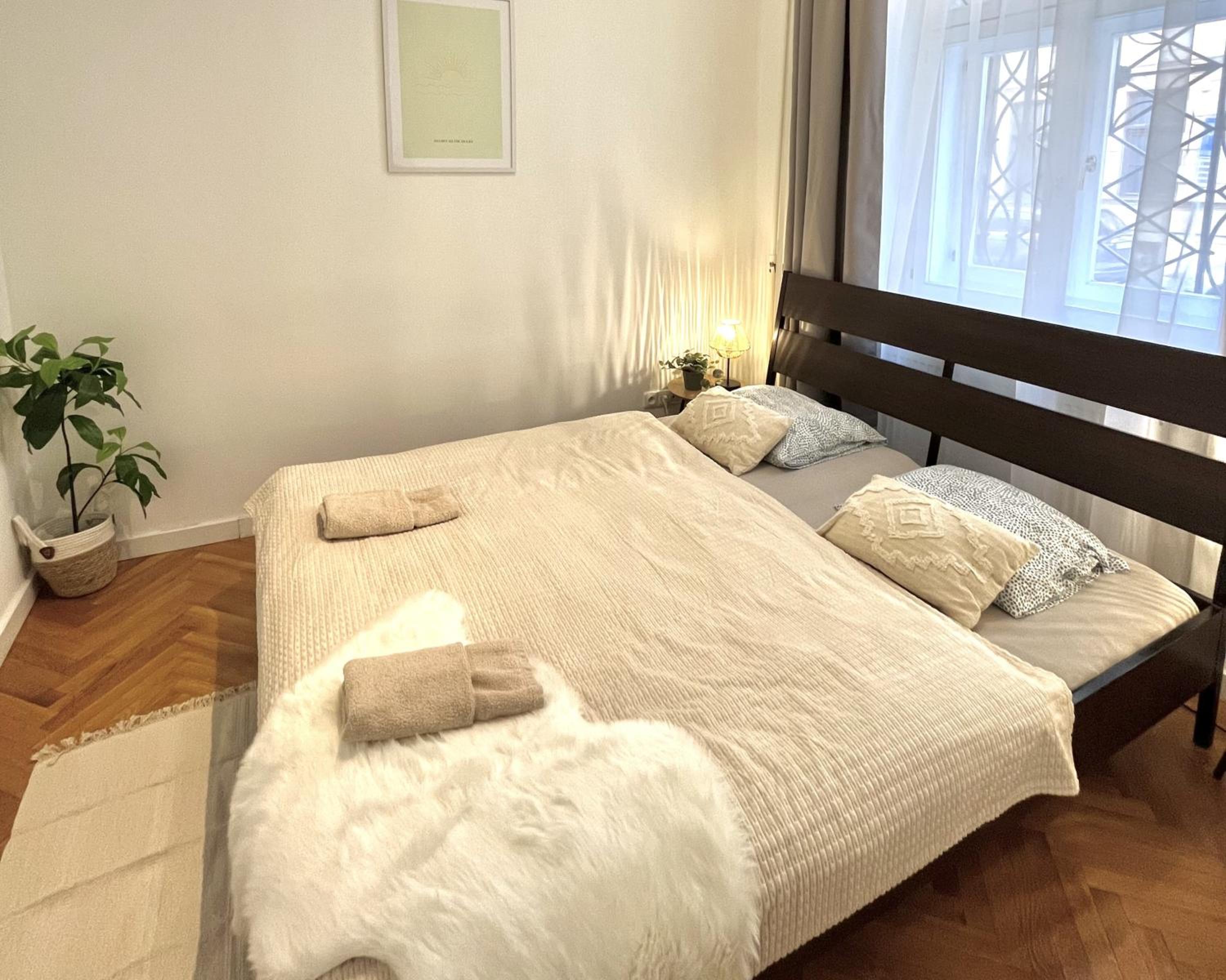 Apartment - Photo 1