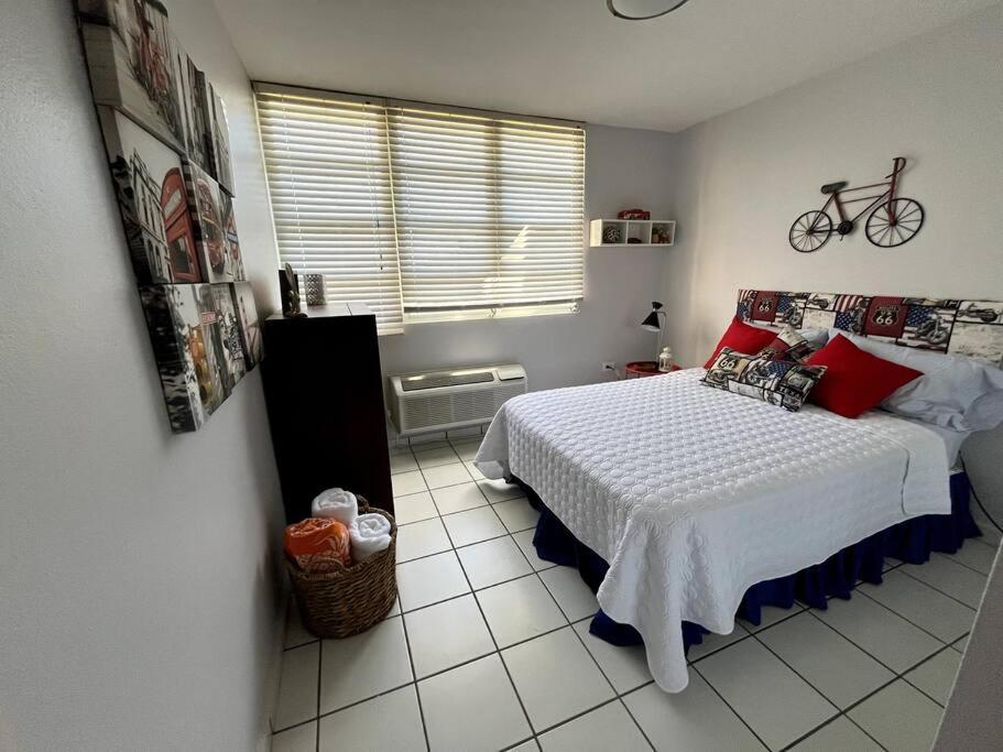 Three-Bedroom Apartment photo 3
