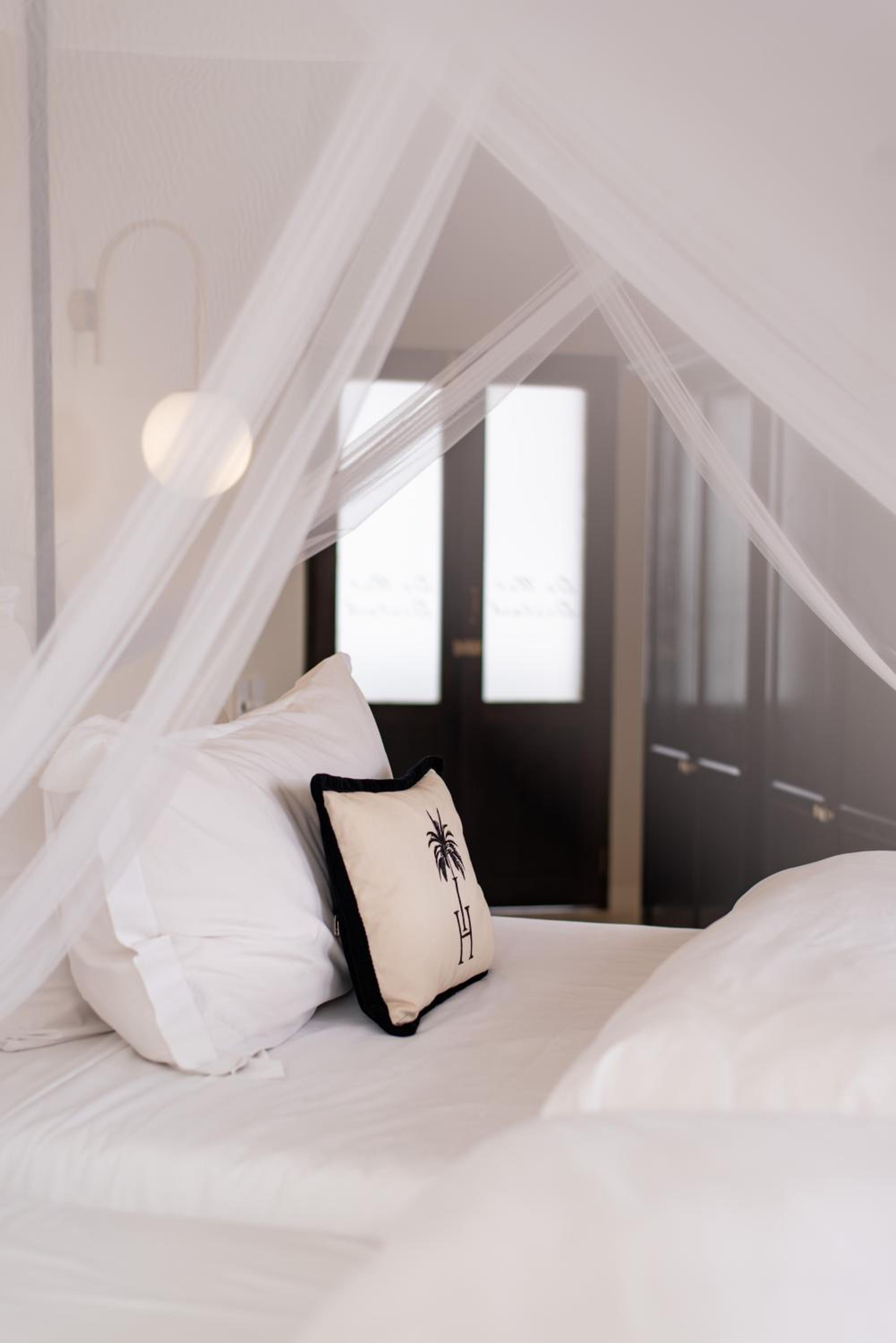 King Suite - Photo 3