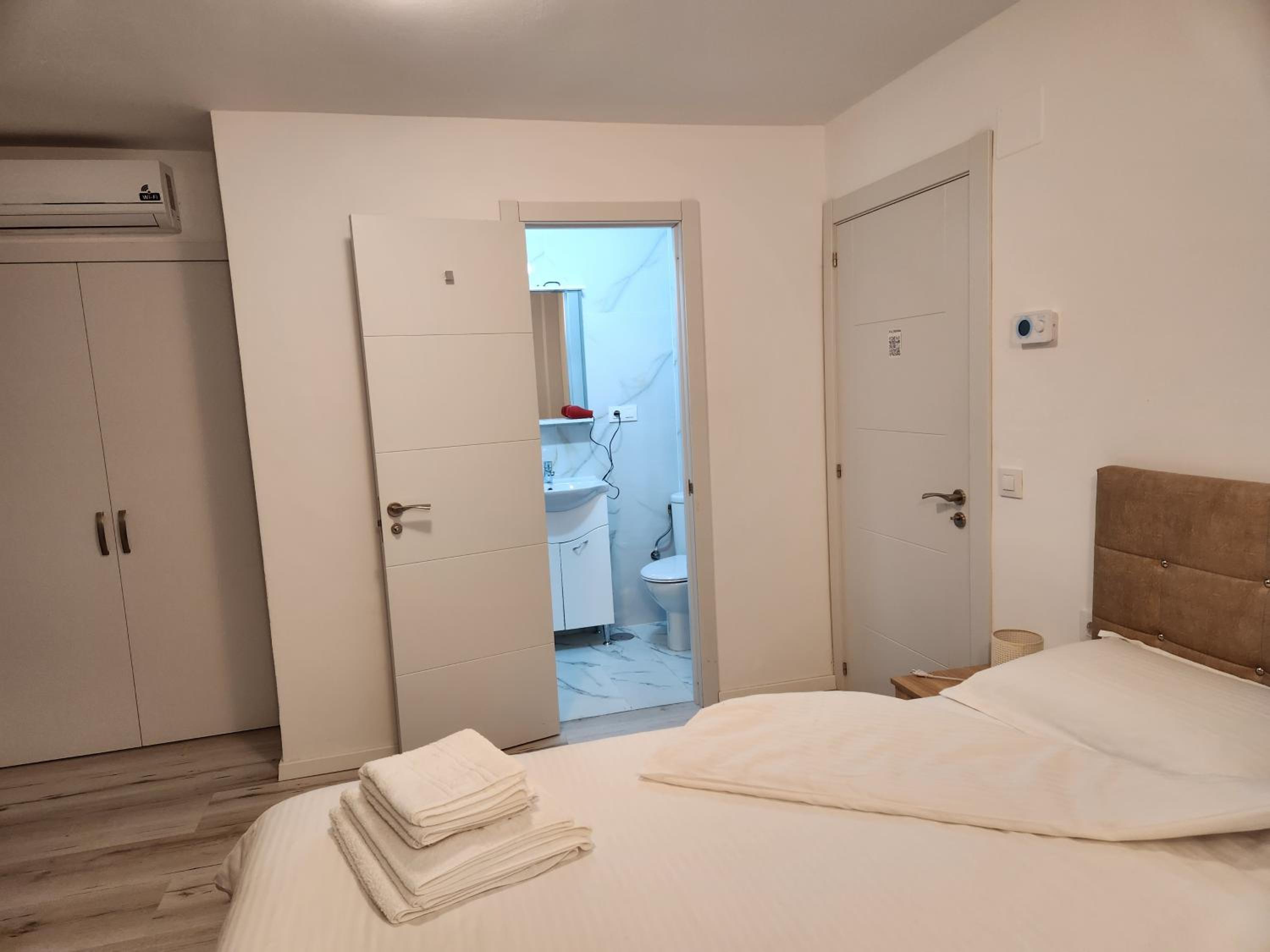Double Room with Balcony photo 2