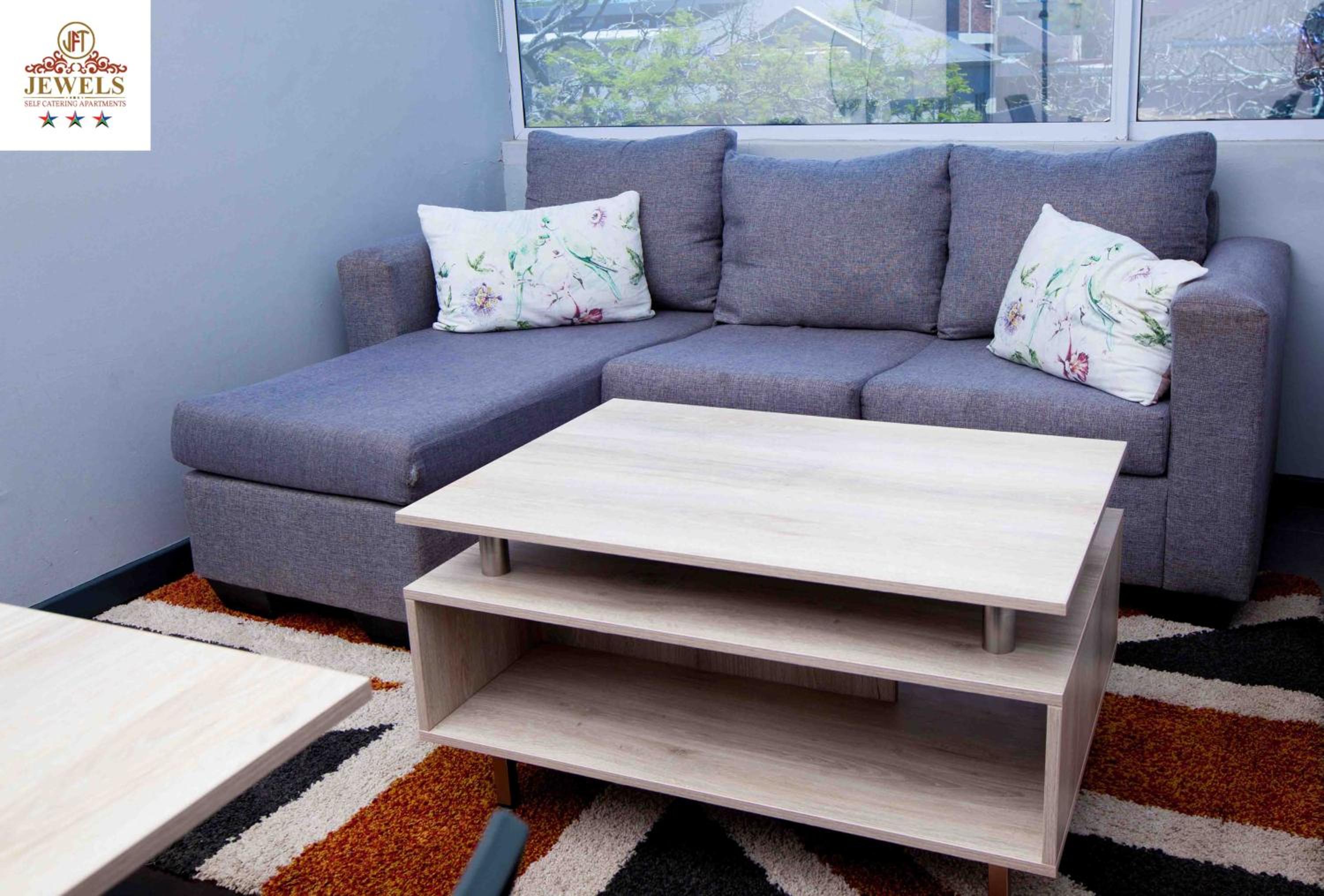 Apartment - Split Level - Photo 15
