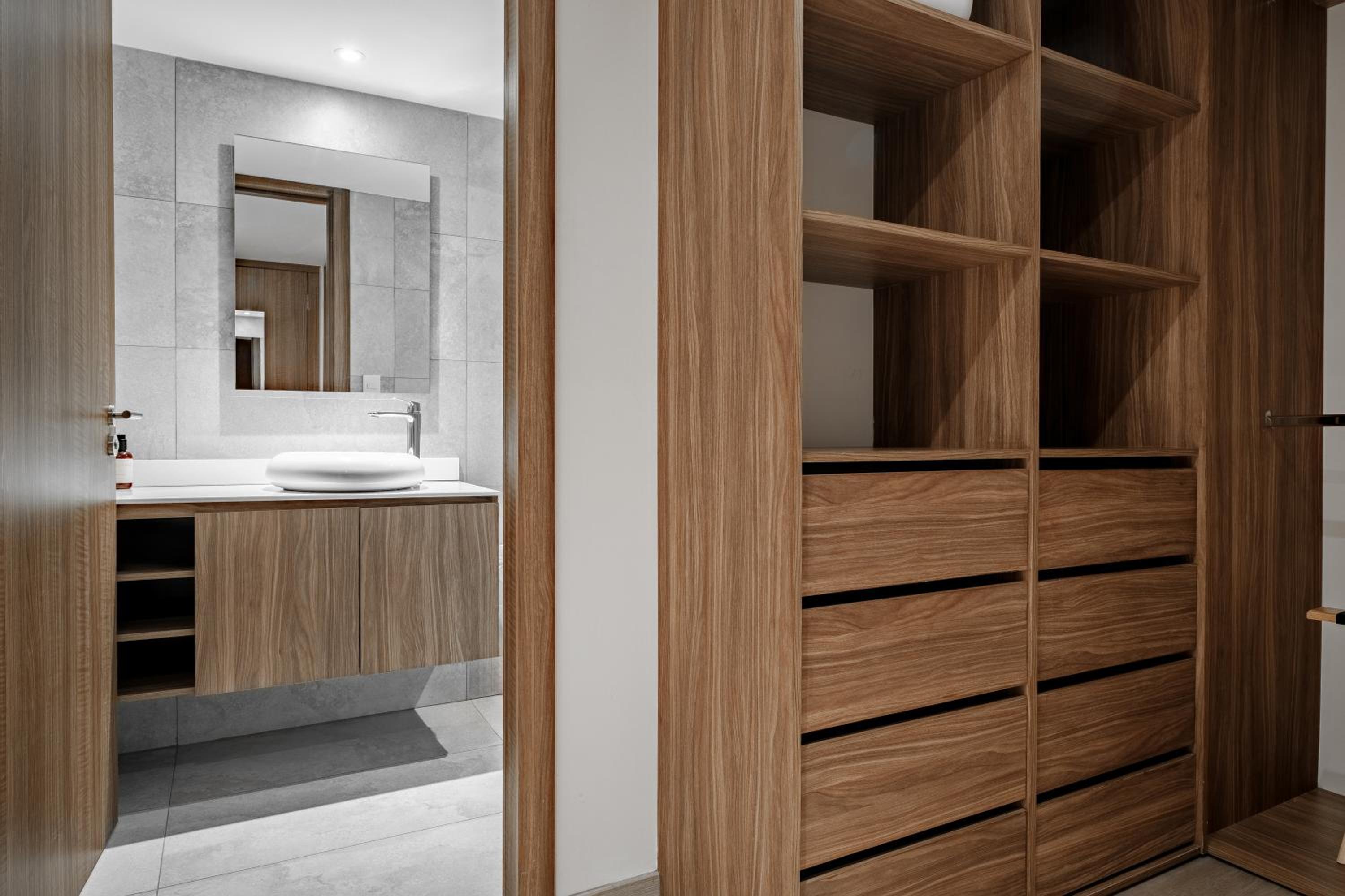 One-Bedroom Apartment - Photo 14