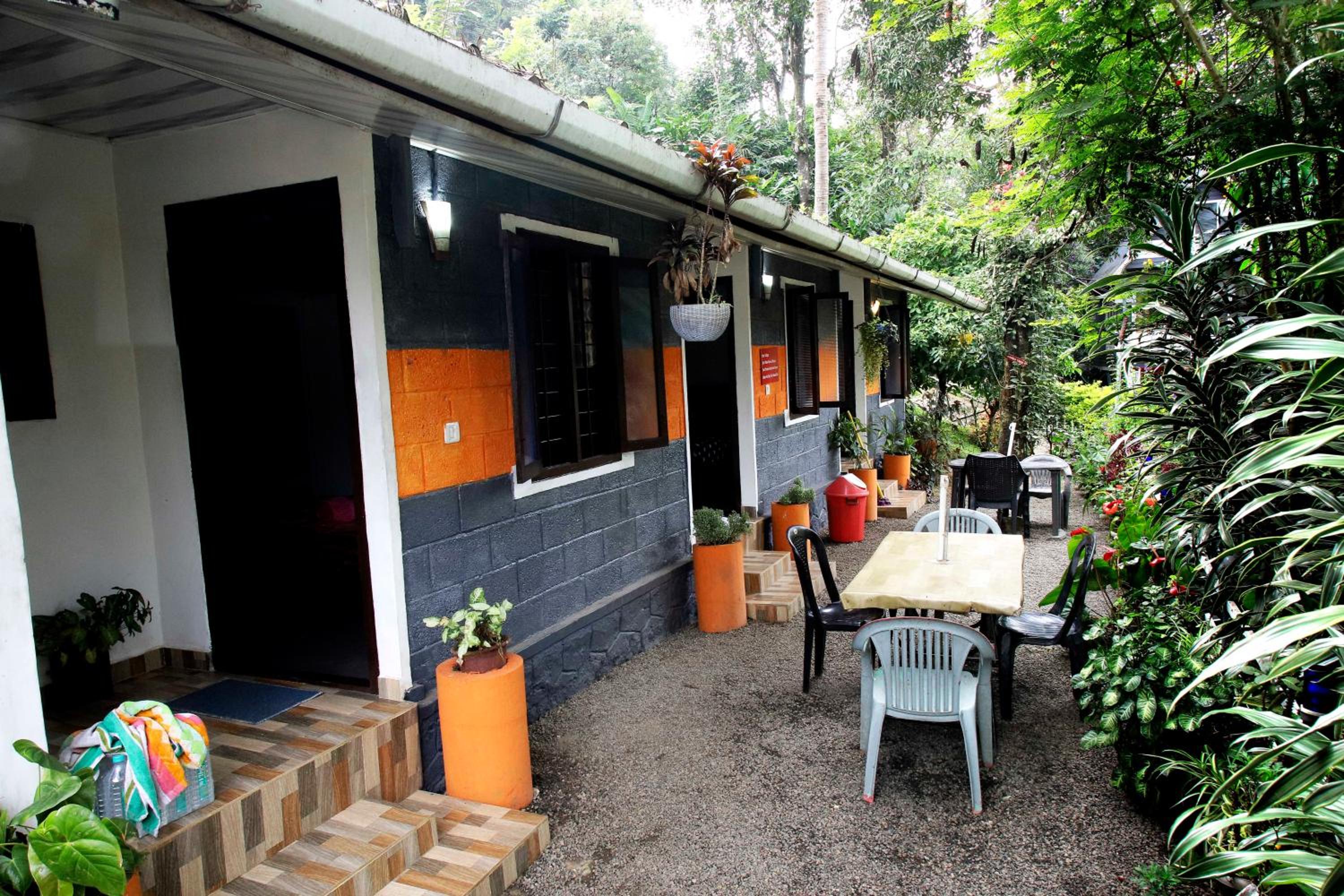 Three-Bedroom House photo 2