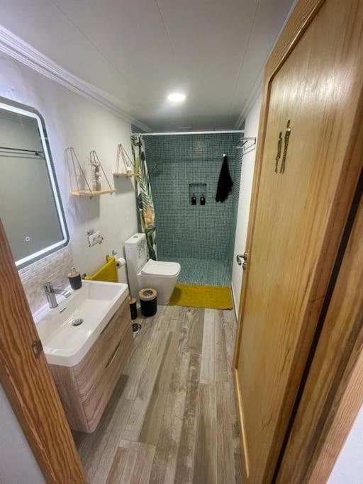 One-Bedroom House photo 2