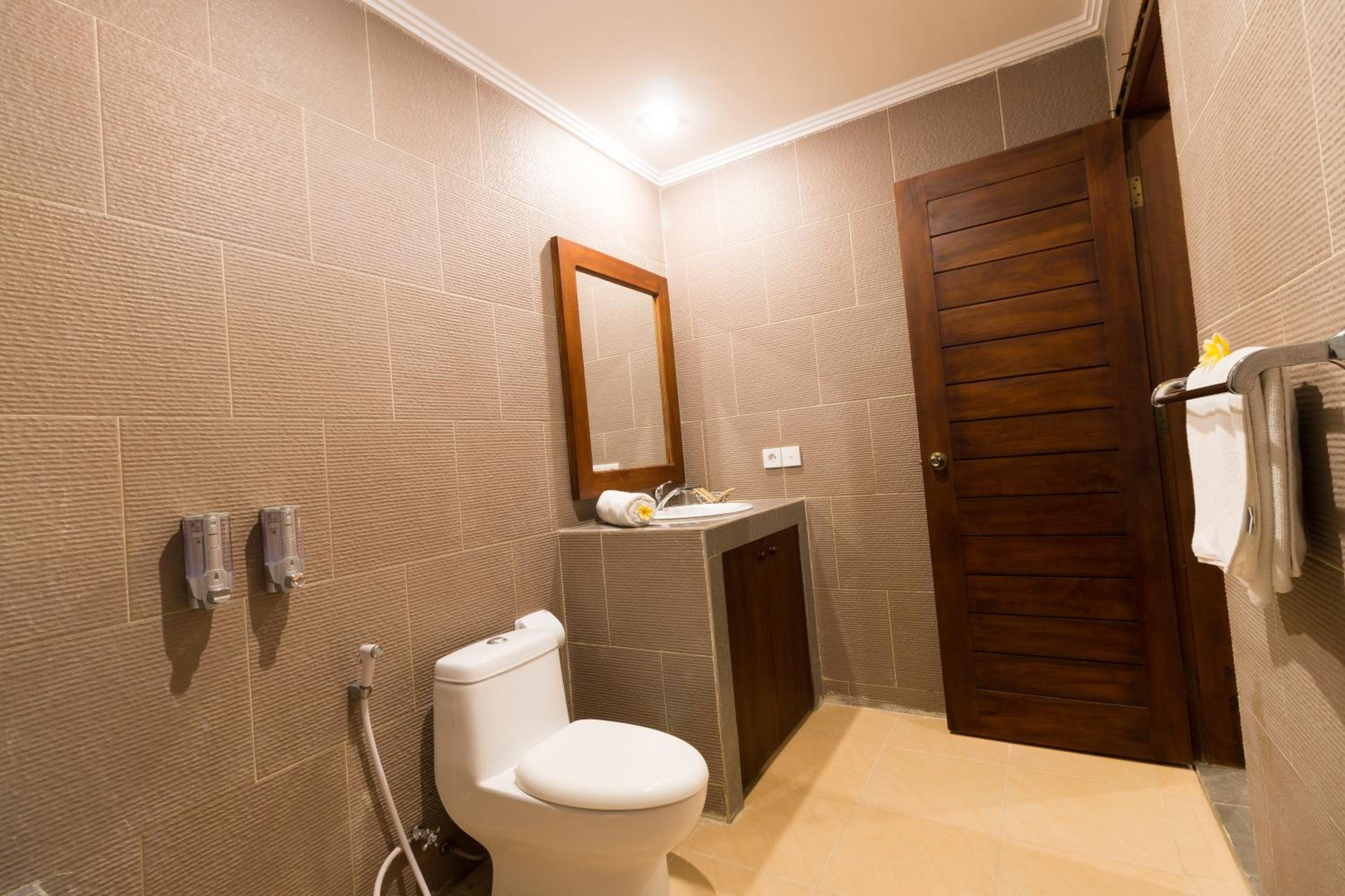 Deluxe Suite photo 3