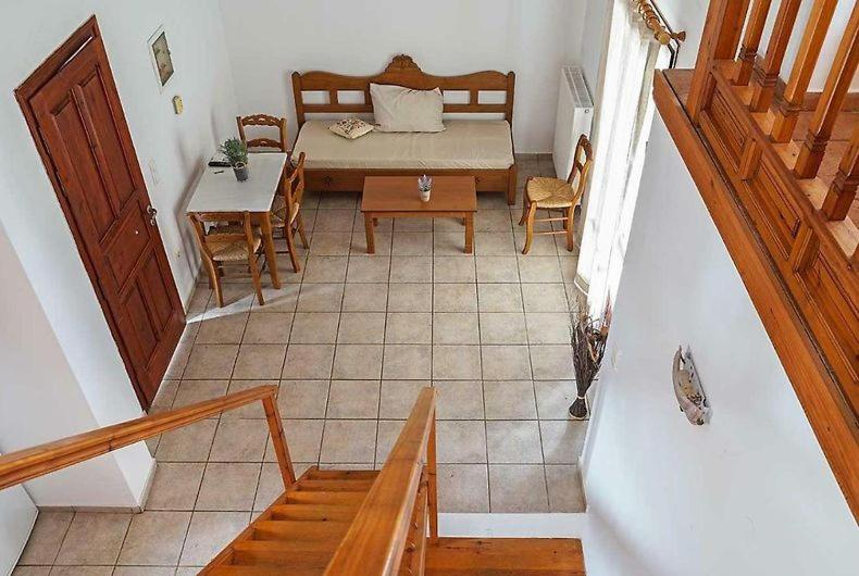 Two-Bedroom House photo 3