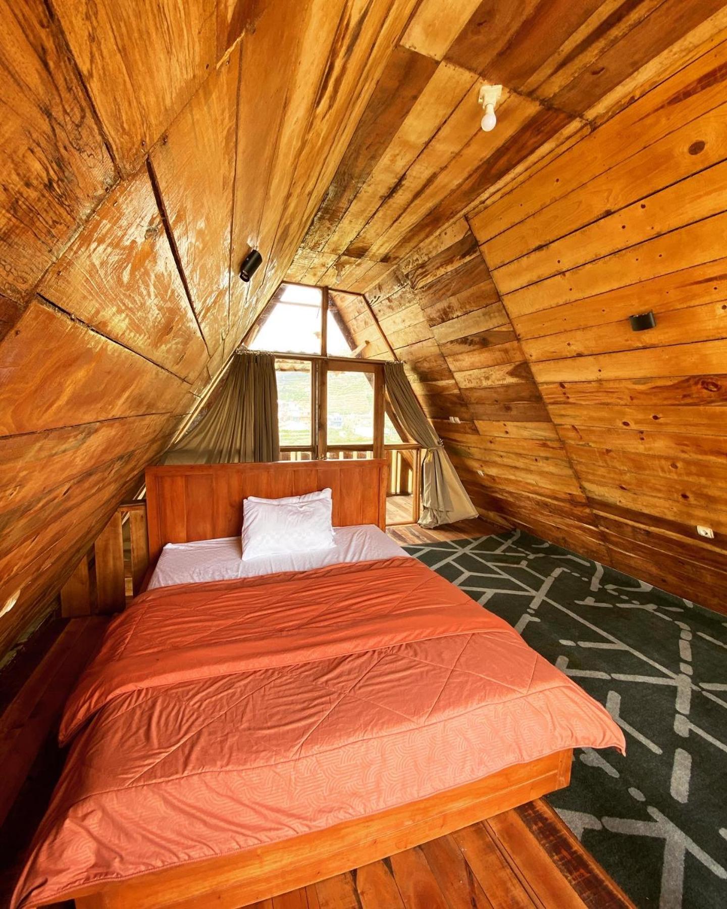Double Room with Lake View photo 3