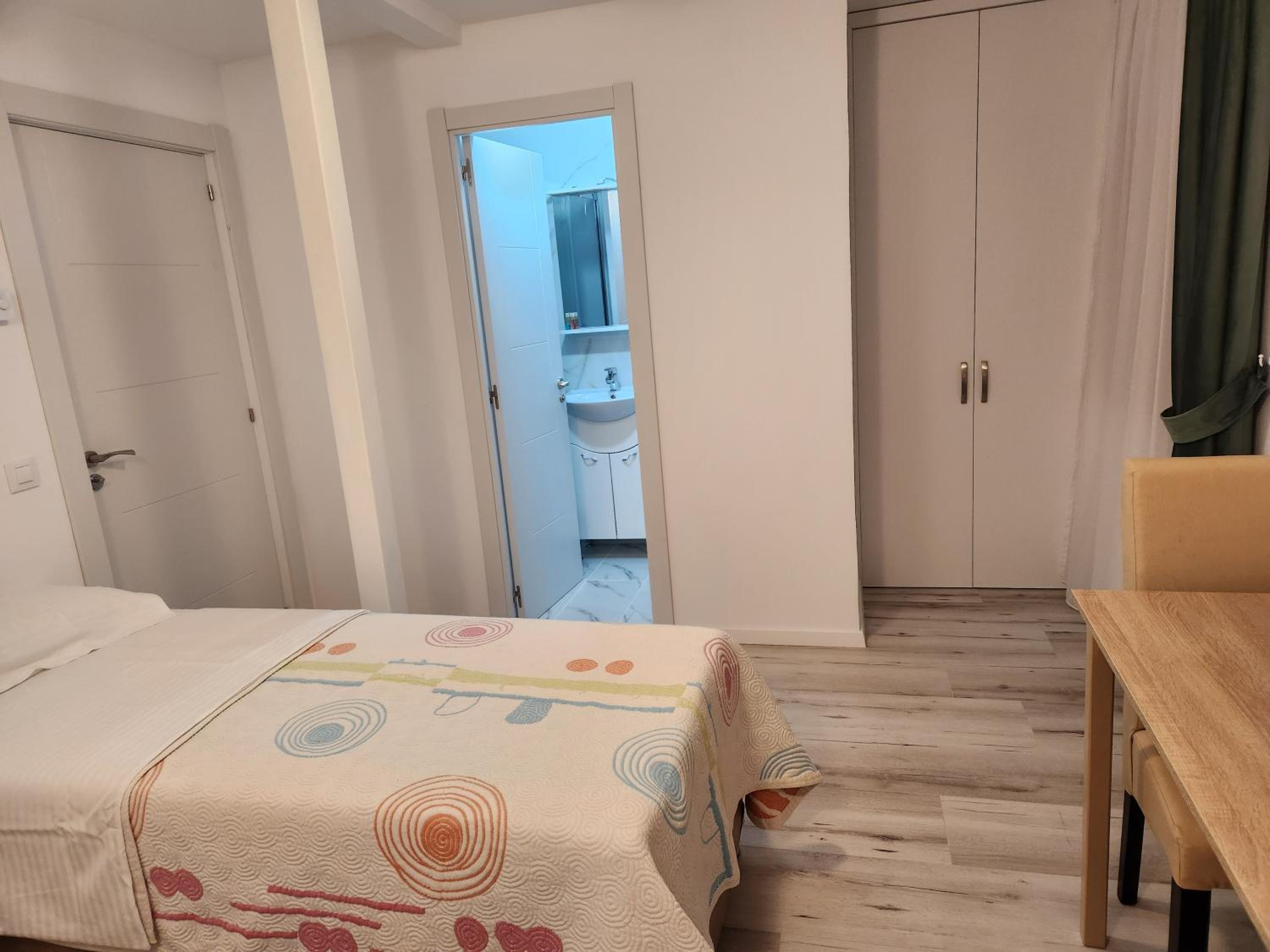Double or Twin Room photo 1