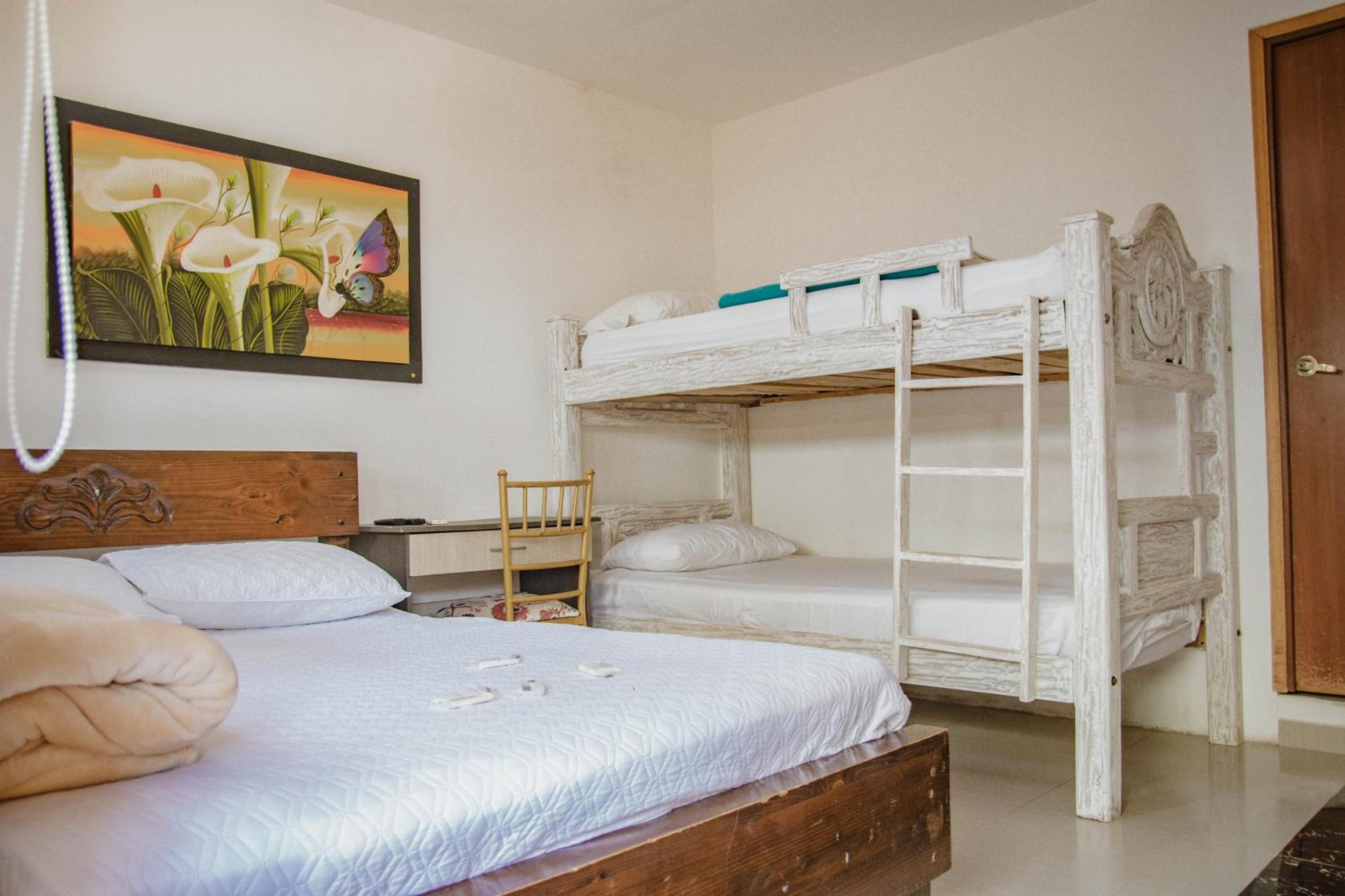 Standard Quadruple Room photo 2
