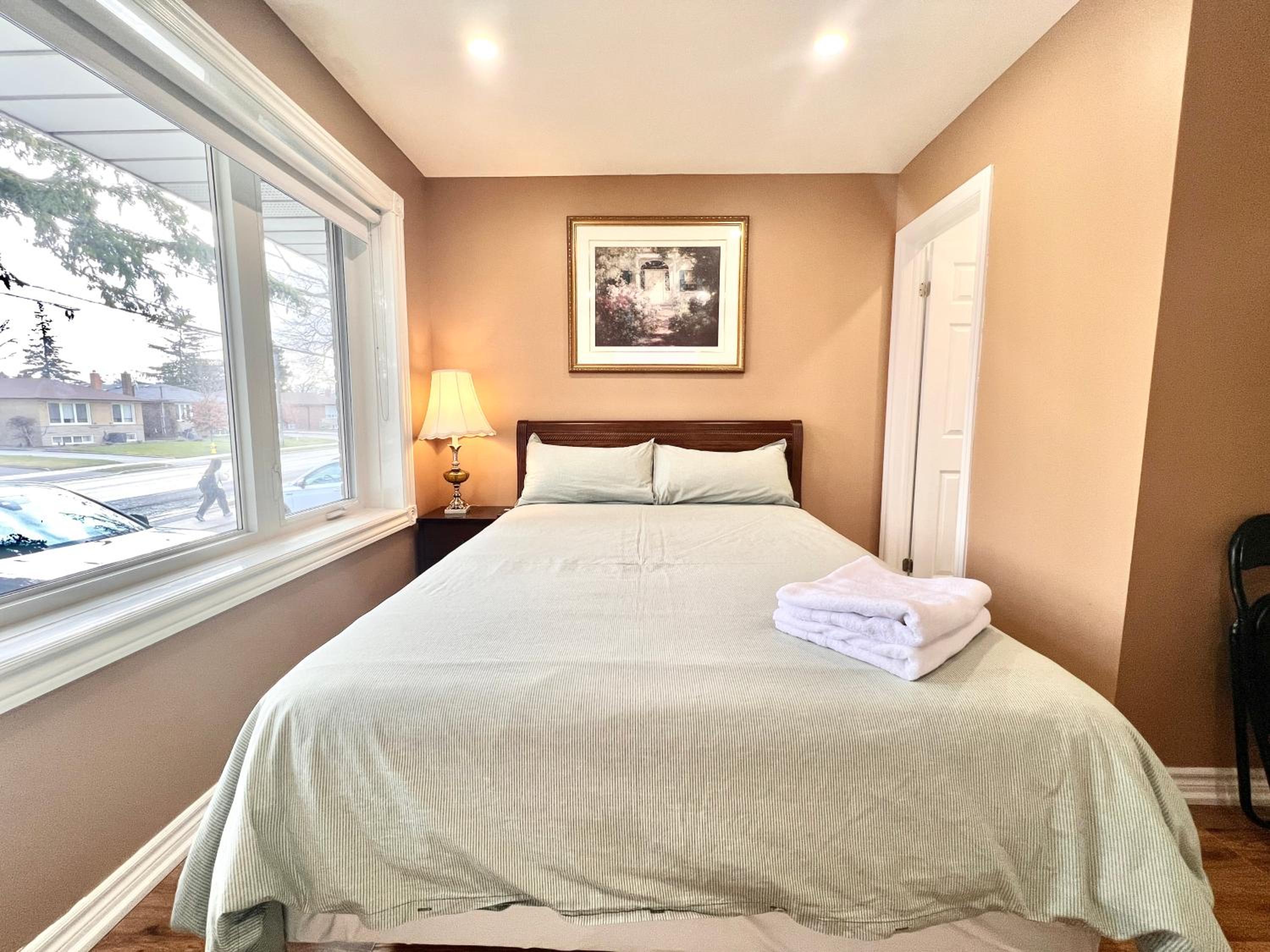 Deluxe Double Room with Shower - Photo 2