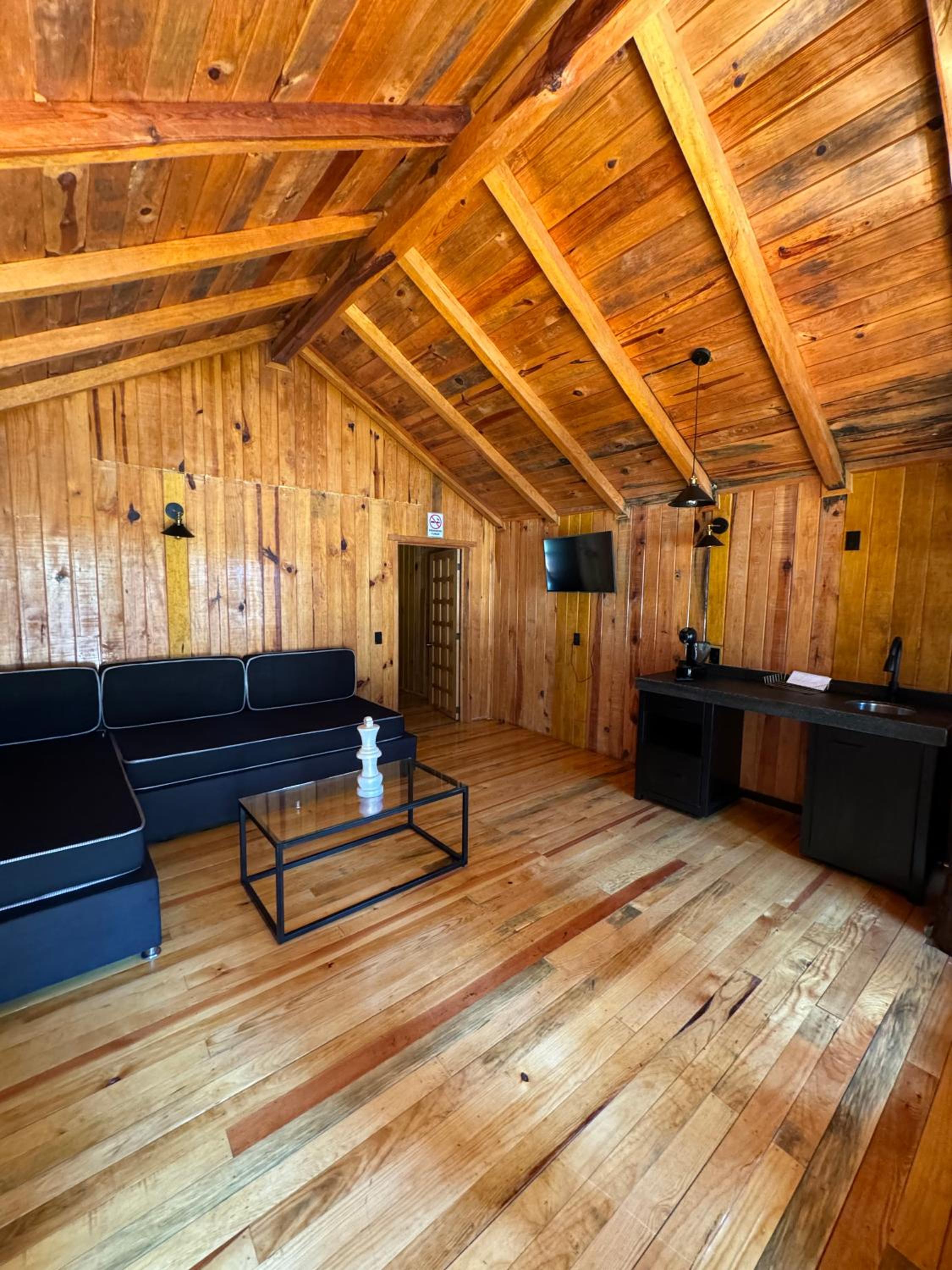 Junior Suite with Terrace - Photo 13