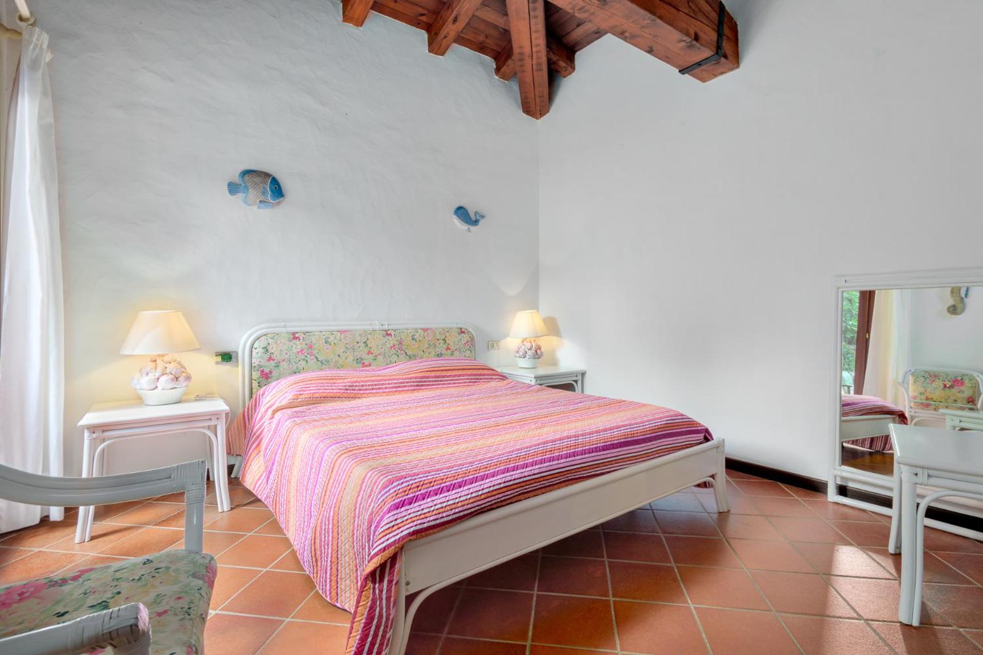 Villa photo 1