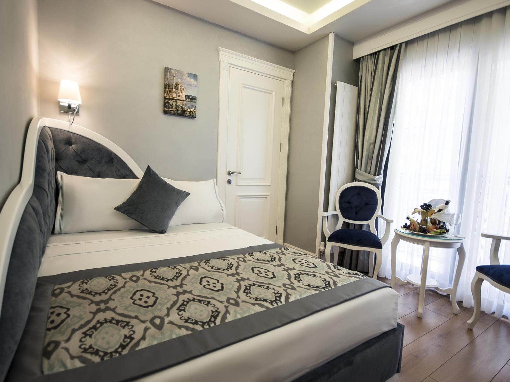 Economy Double Room photo 2