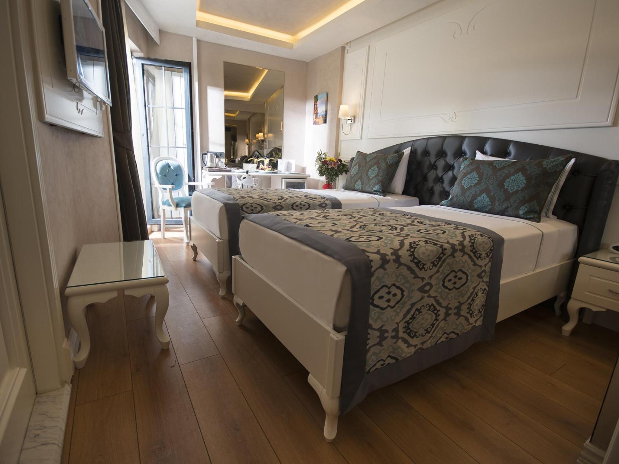 Standard Double or Twin Room photo 1