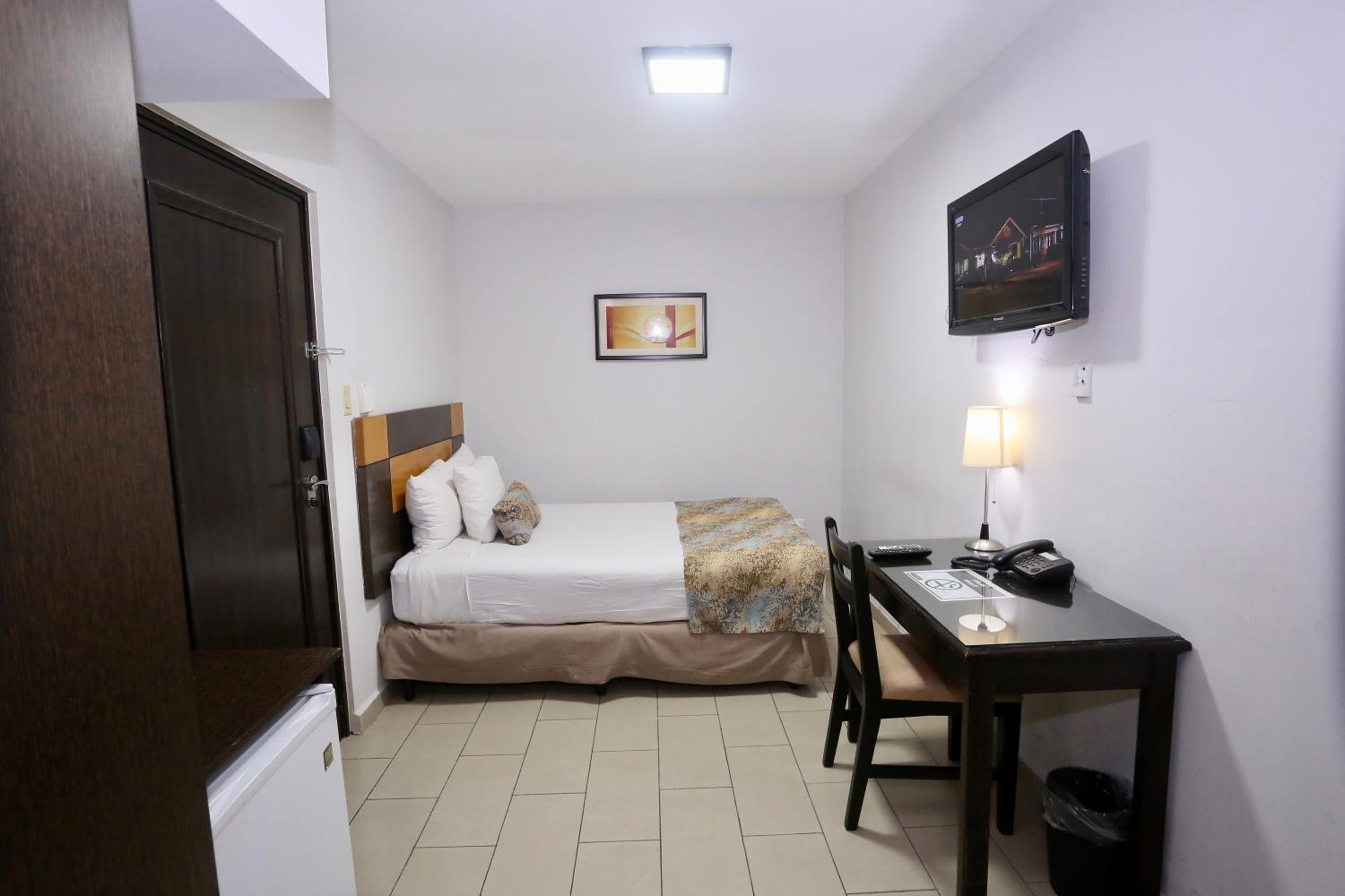 Habitación Estándar Matrimonial  - Photo 27