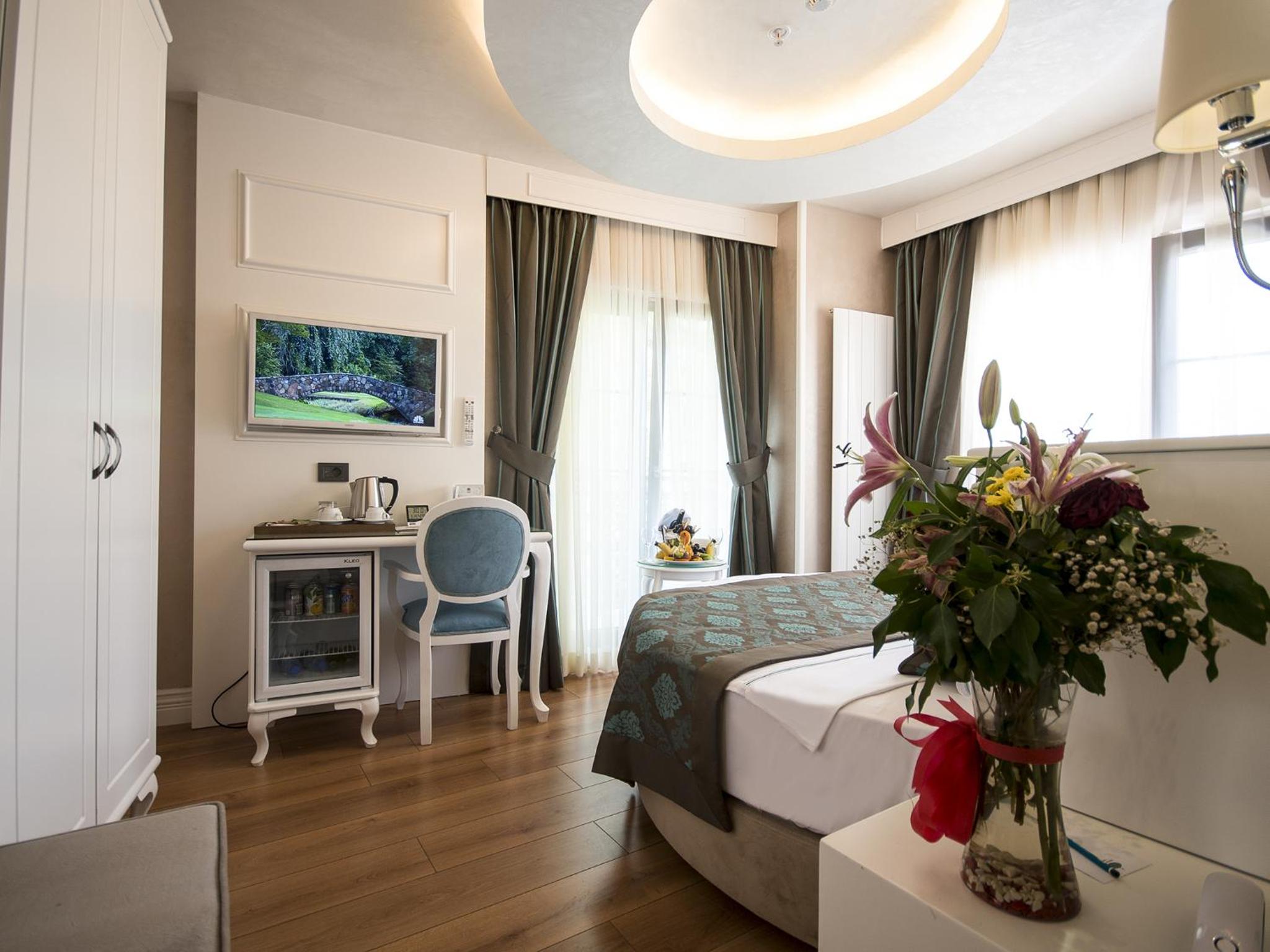 Corner Deluxe Room photo 3