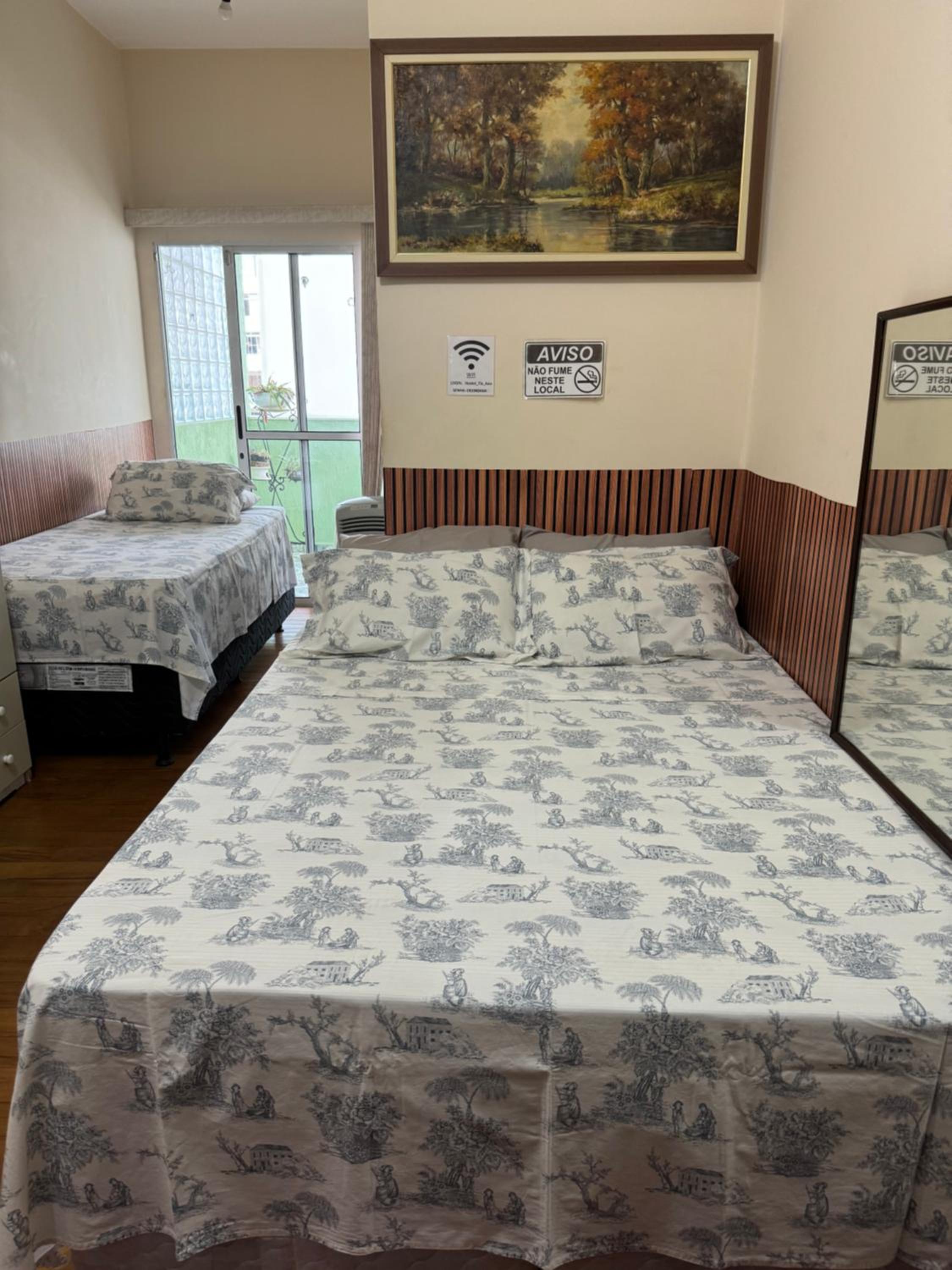 Junior Suite with Balcony - Photo 4