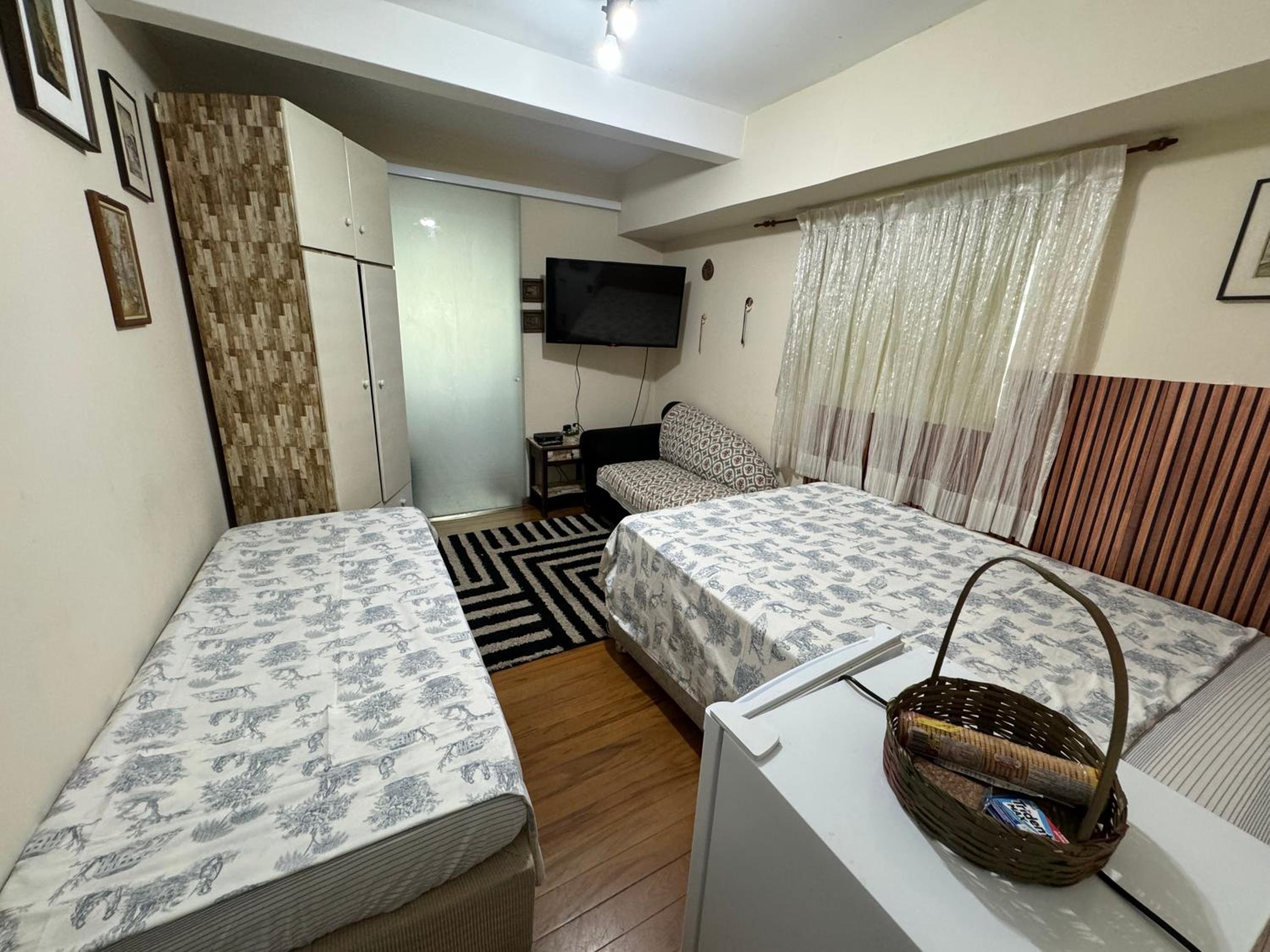 Standard Suite - Photo 9