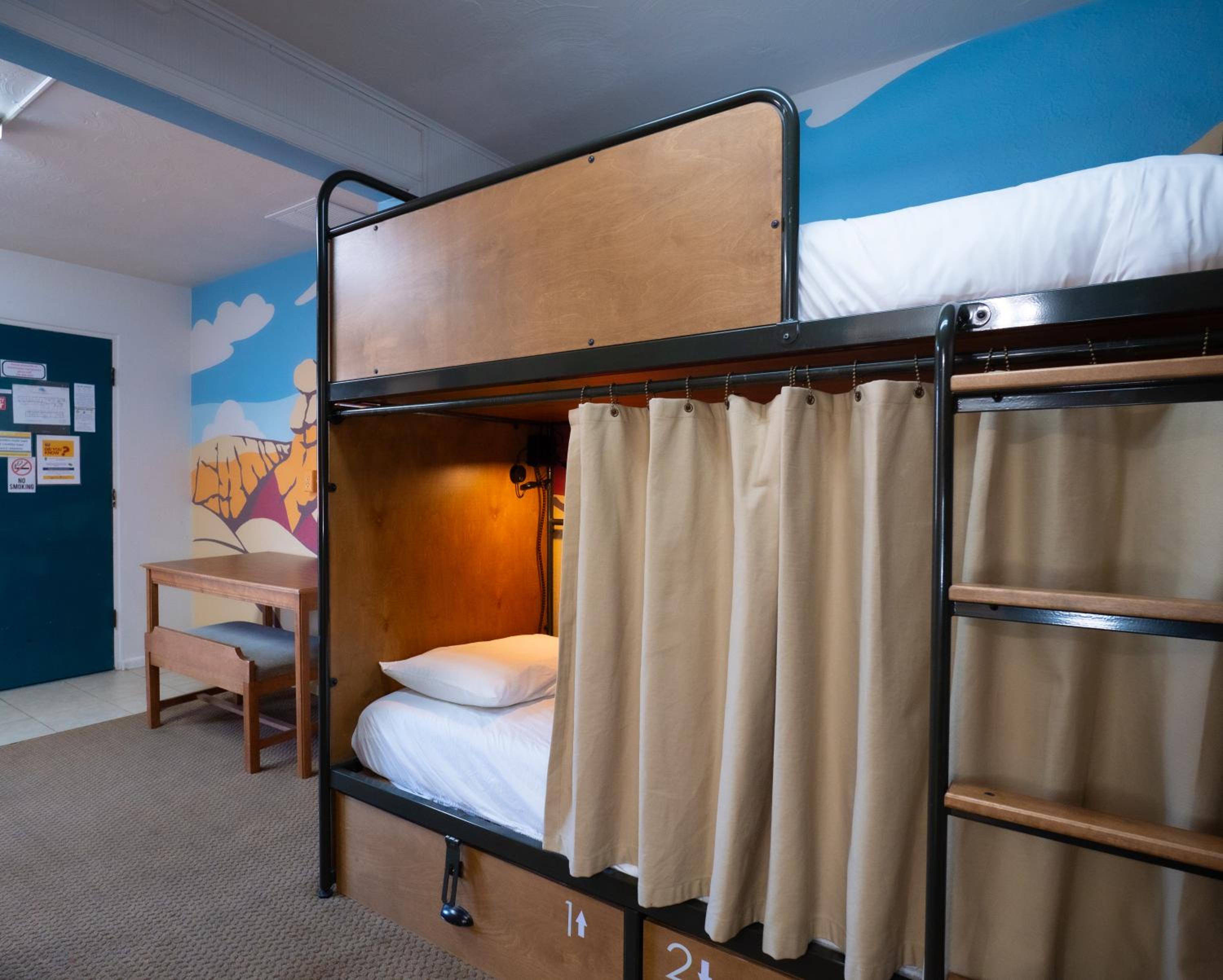 Bed in 4-Bed Female Dormitory Room photo 3