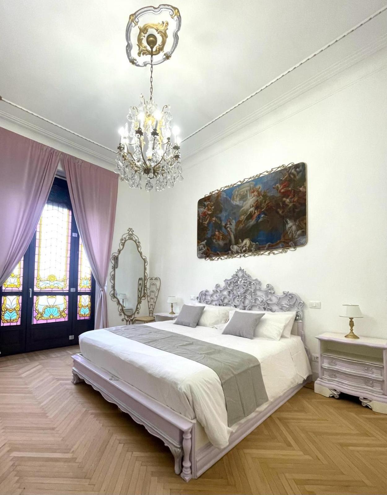 Double Room with Private External Bathroom photo 3