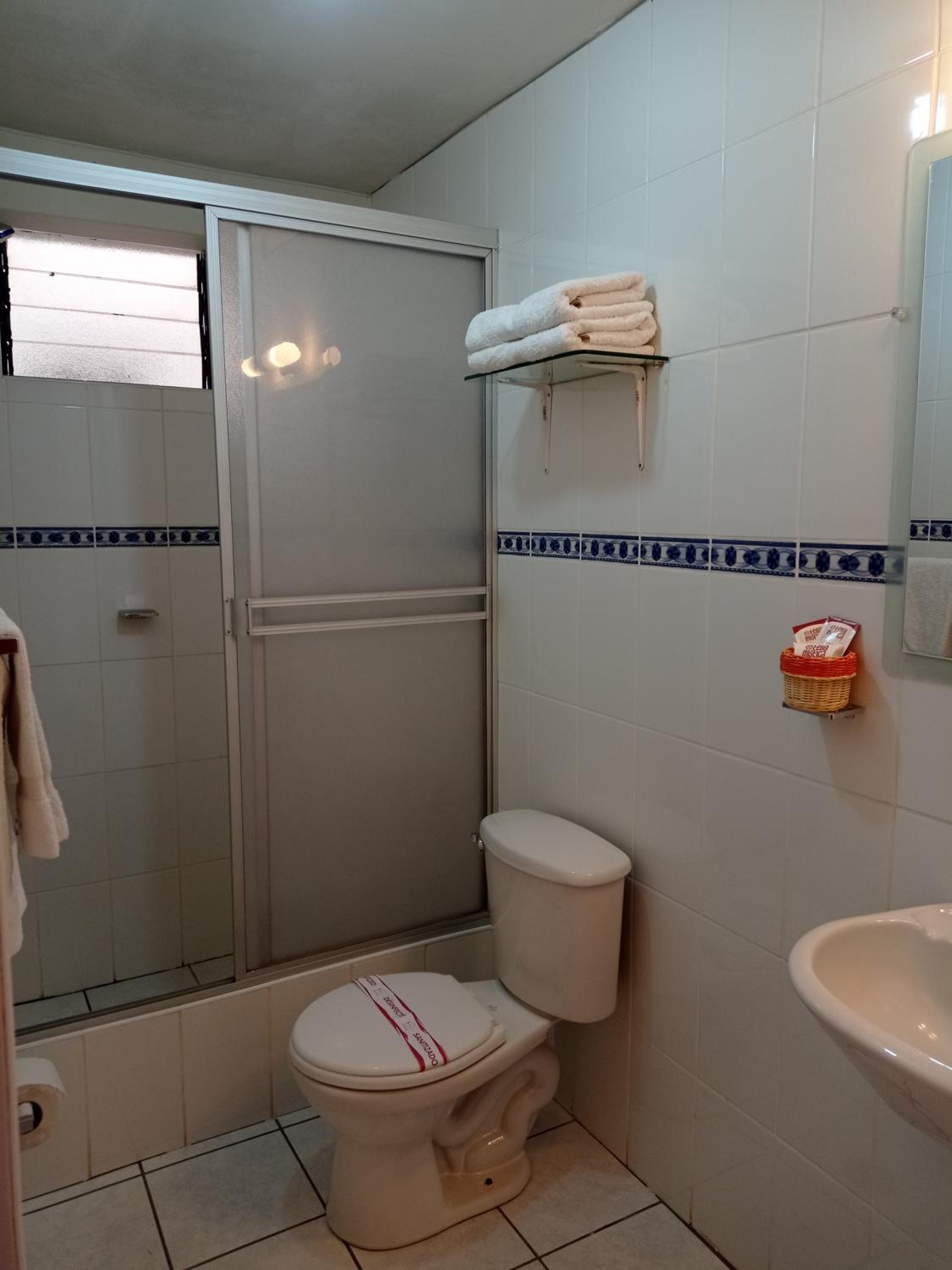 Single Room photo 2