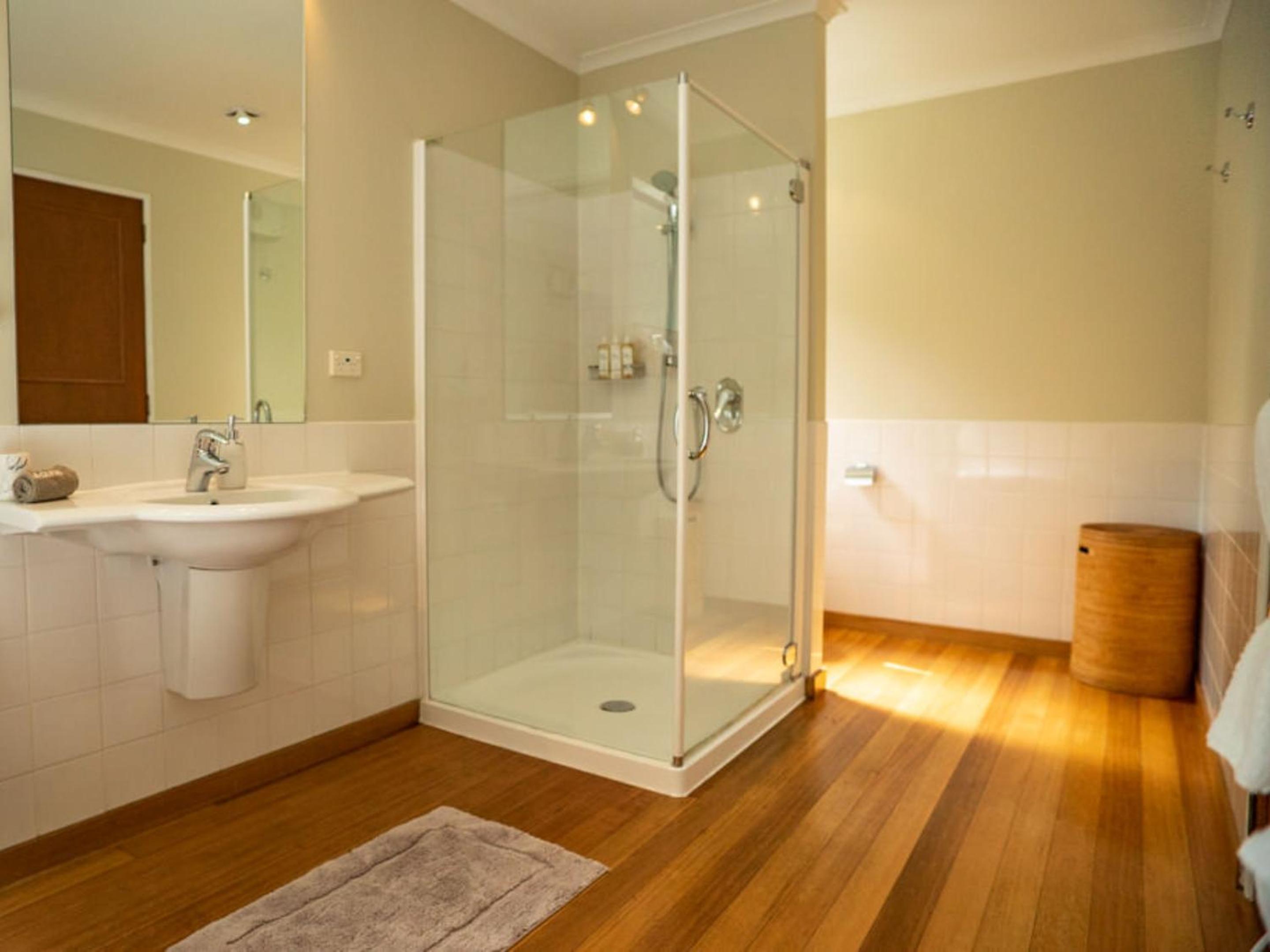 Tahi Suite photo 3