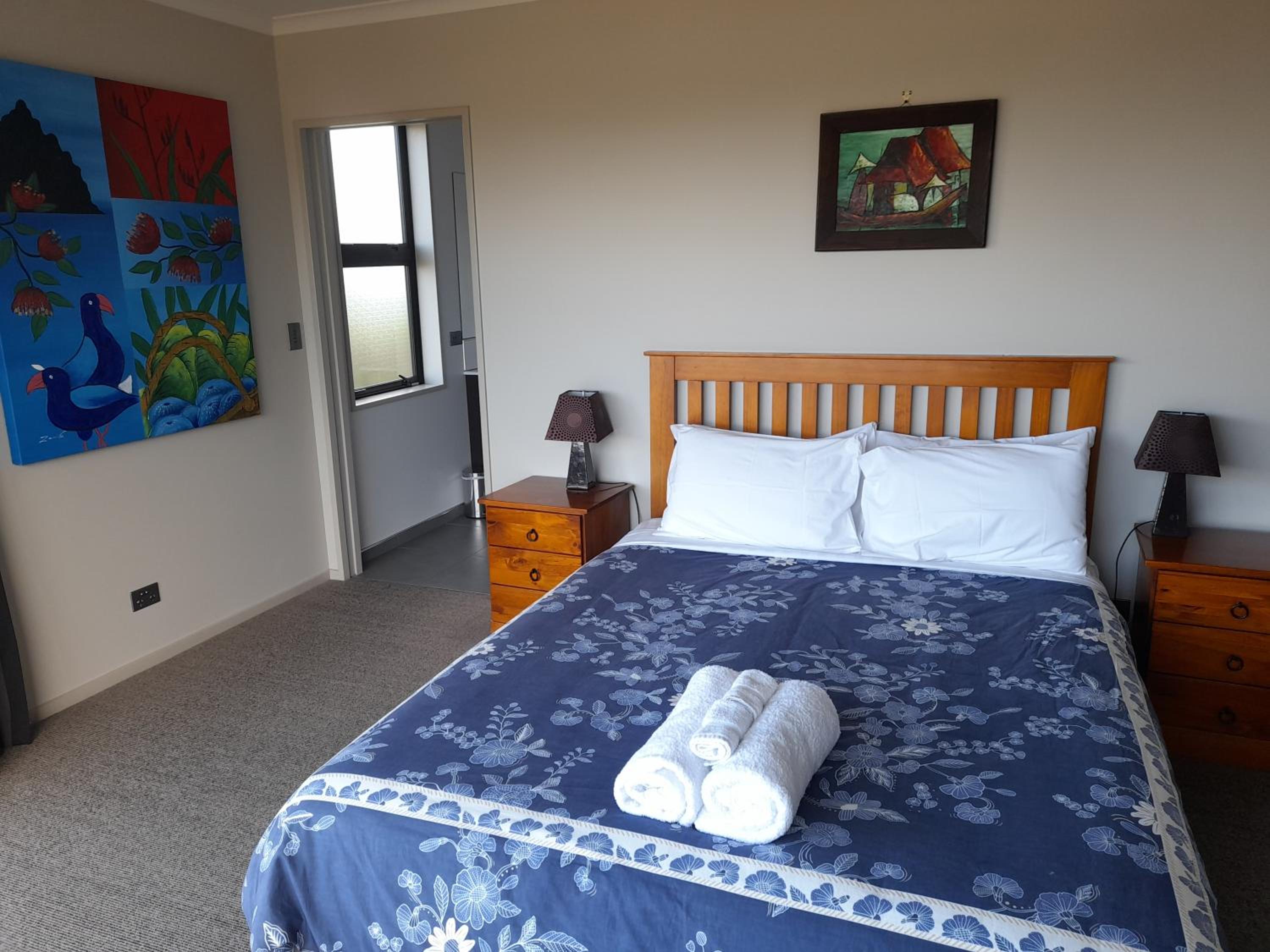 Four-Bedroom House - Photo 25