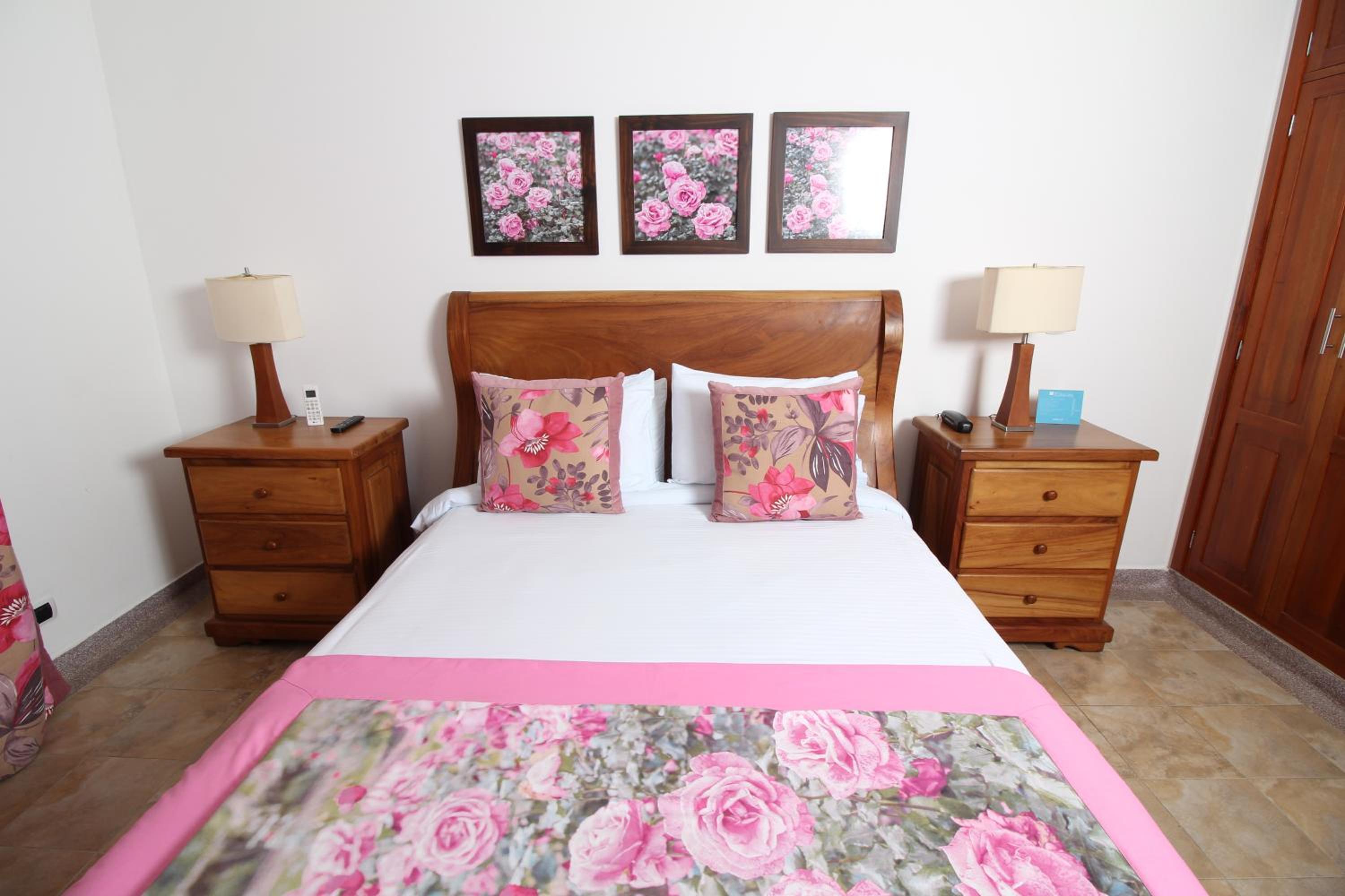 Superior Queen Room photo 2