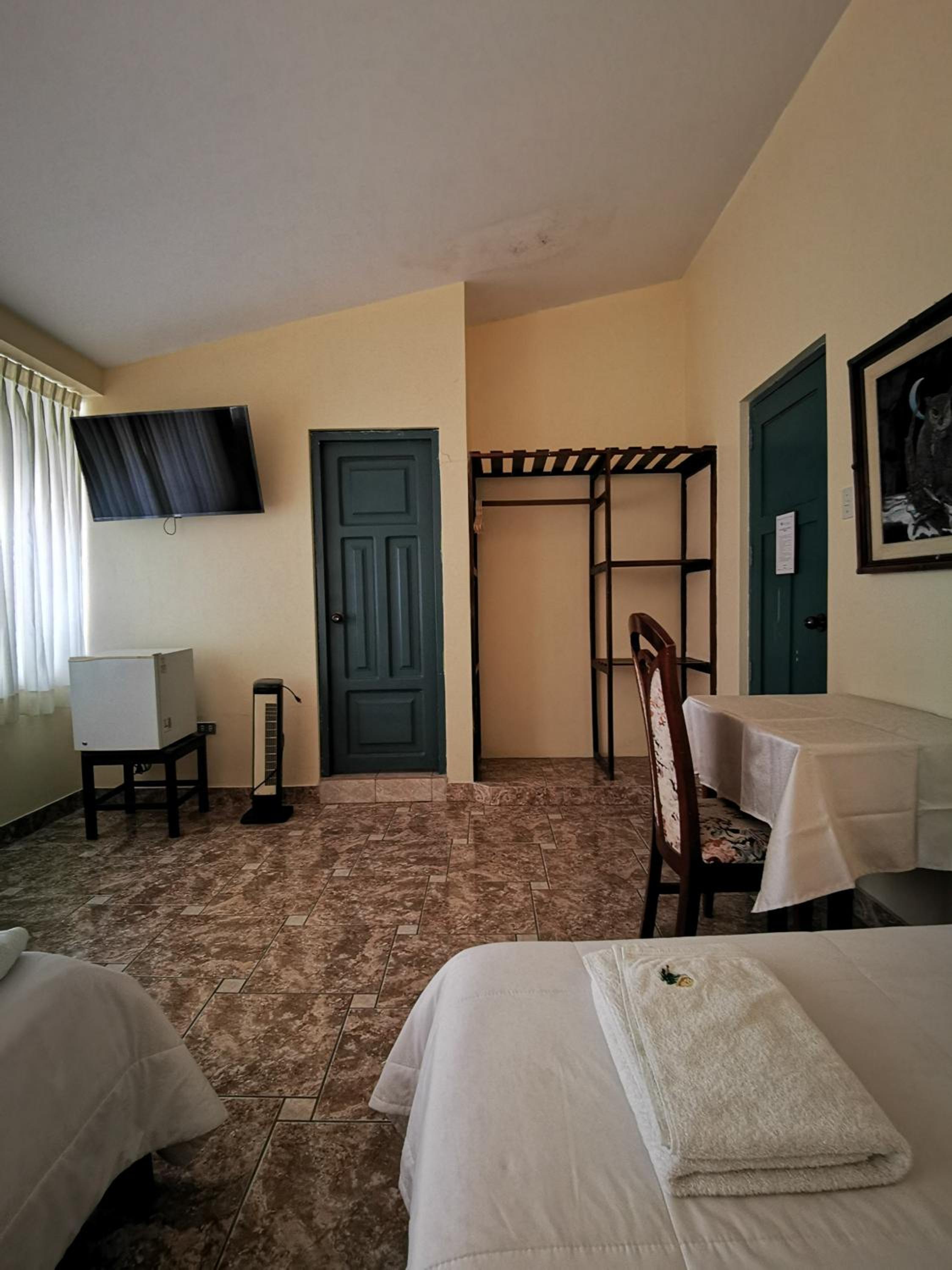 Double Room with Two Double Beds photo 2