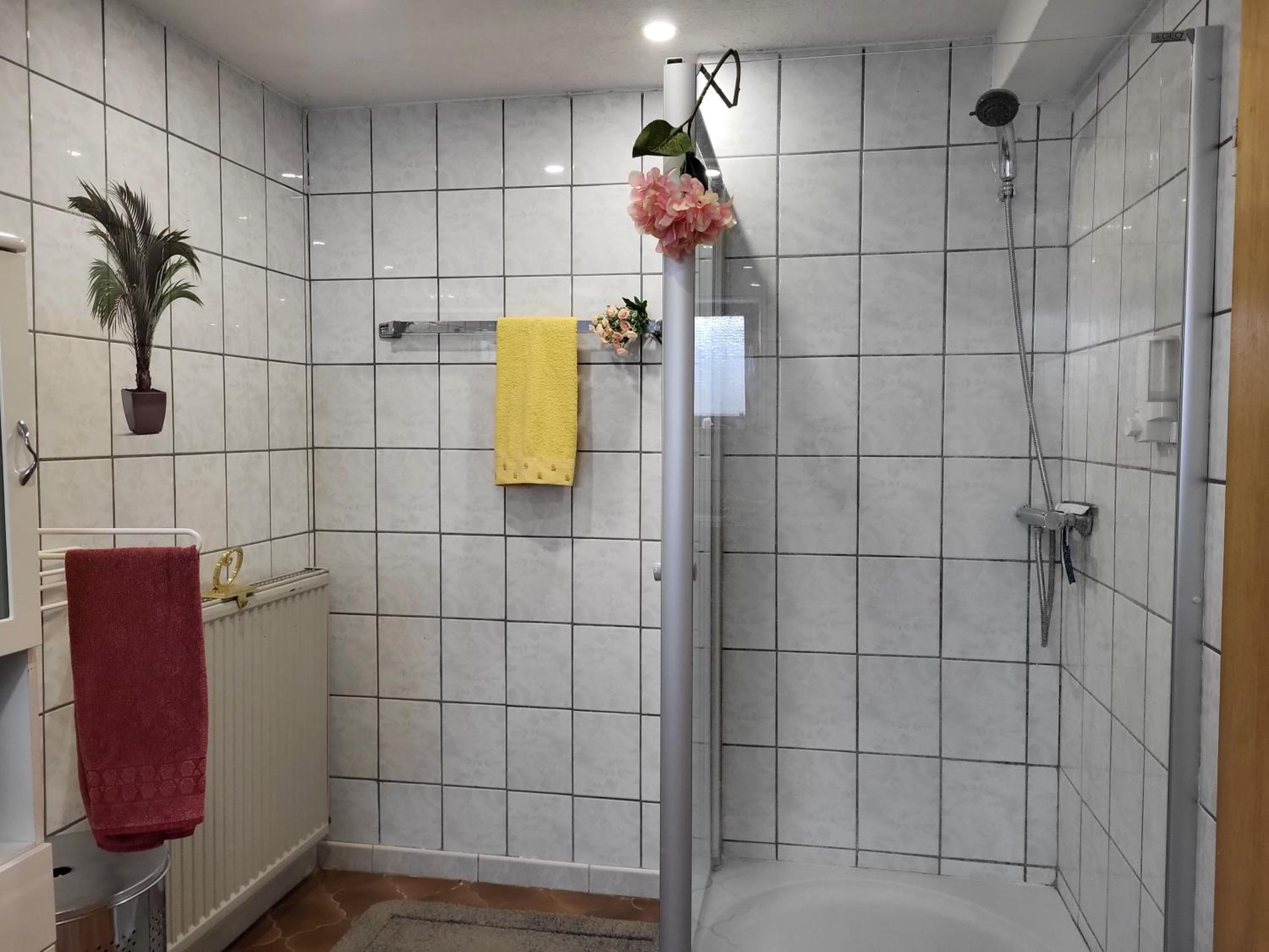 Double Or Twin Room With Shared Bathroom photo 3