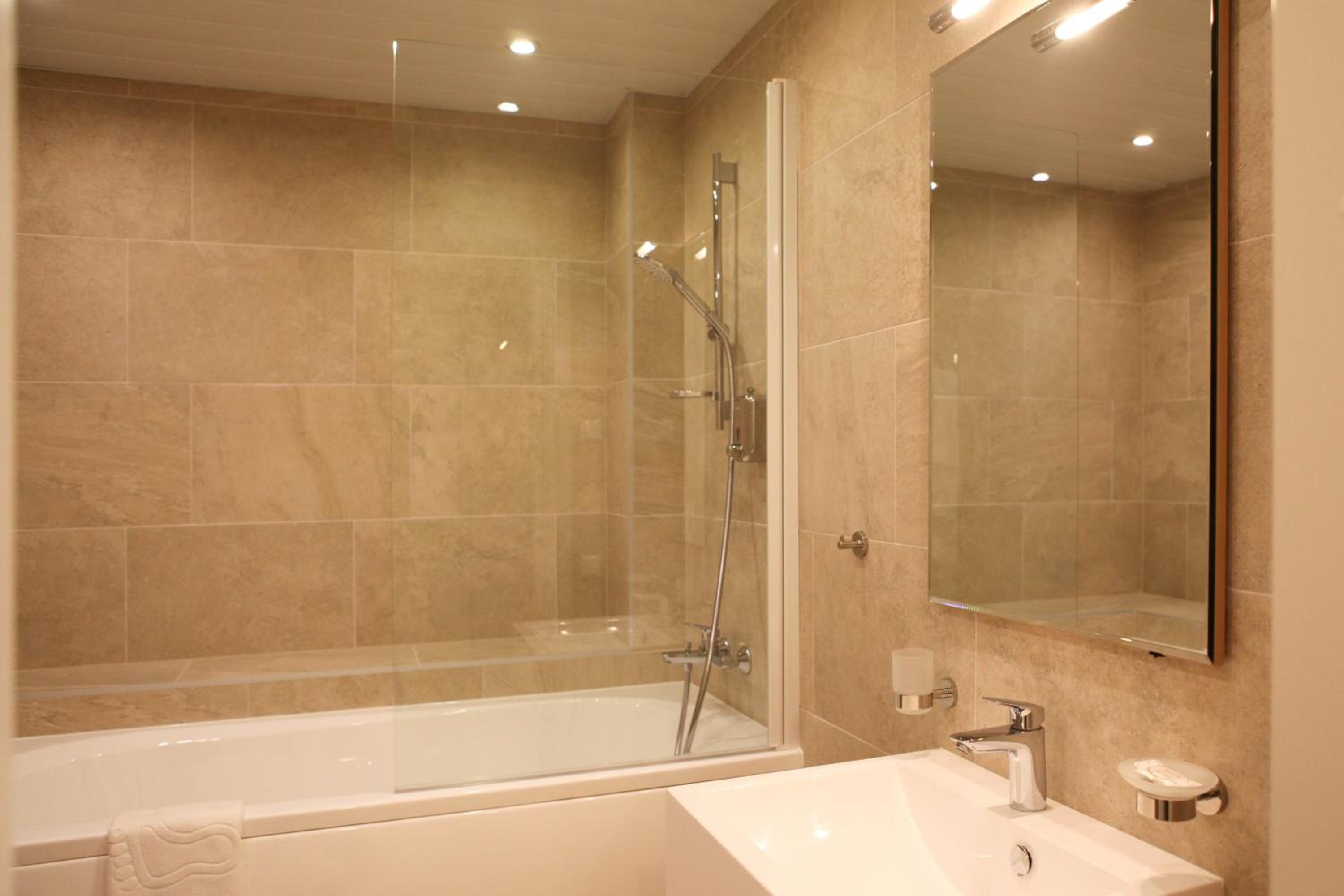 Deluxe Apartment with Balcony photo 2