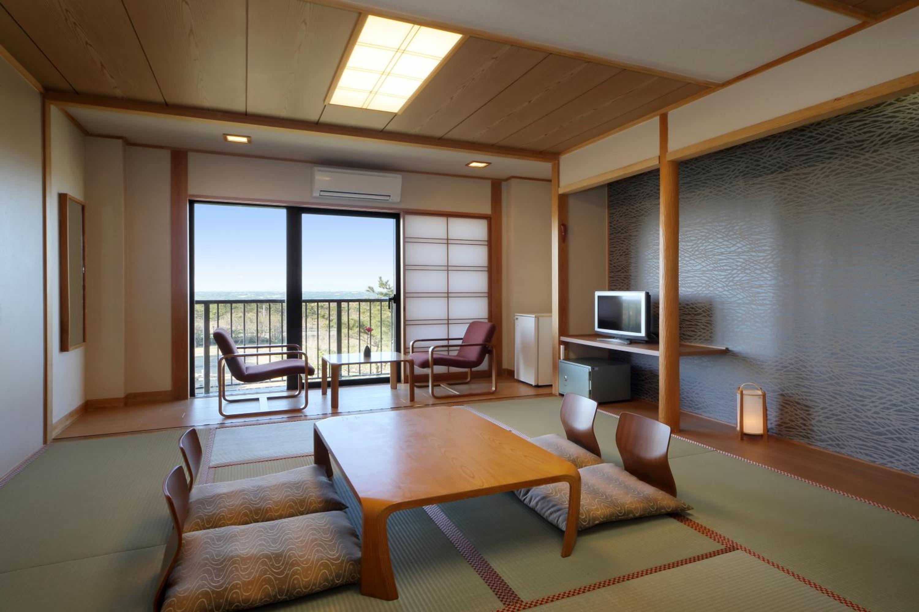 Japanese-Style Quadruple Room