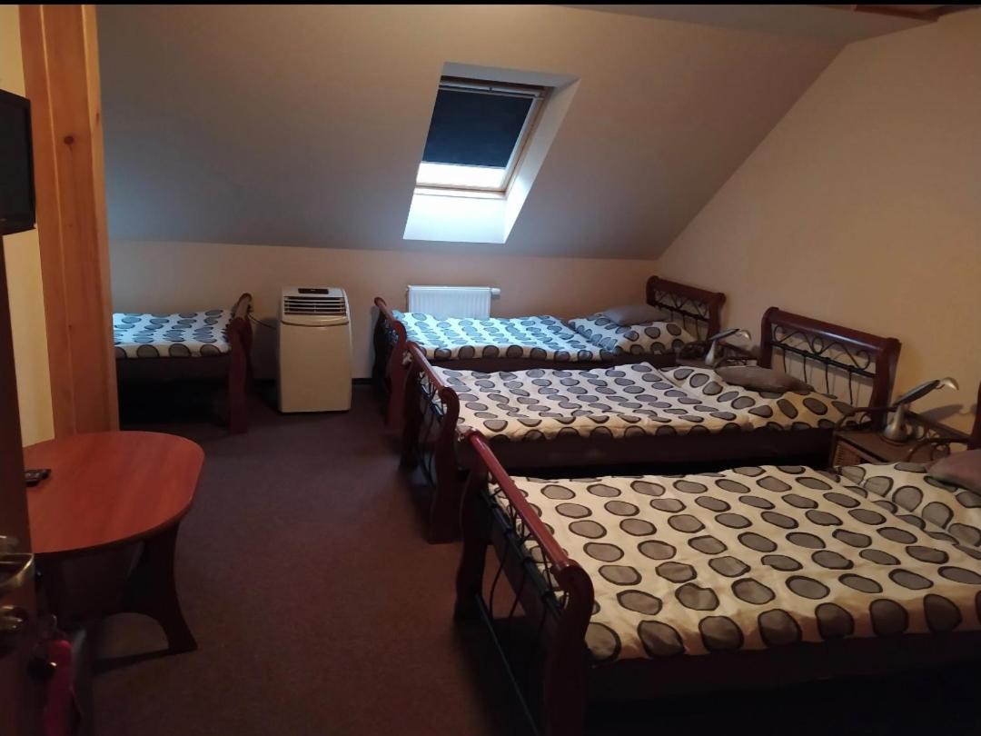 Classic Quadruple Room photo 3