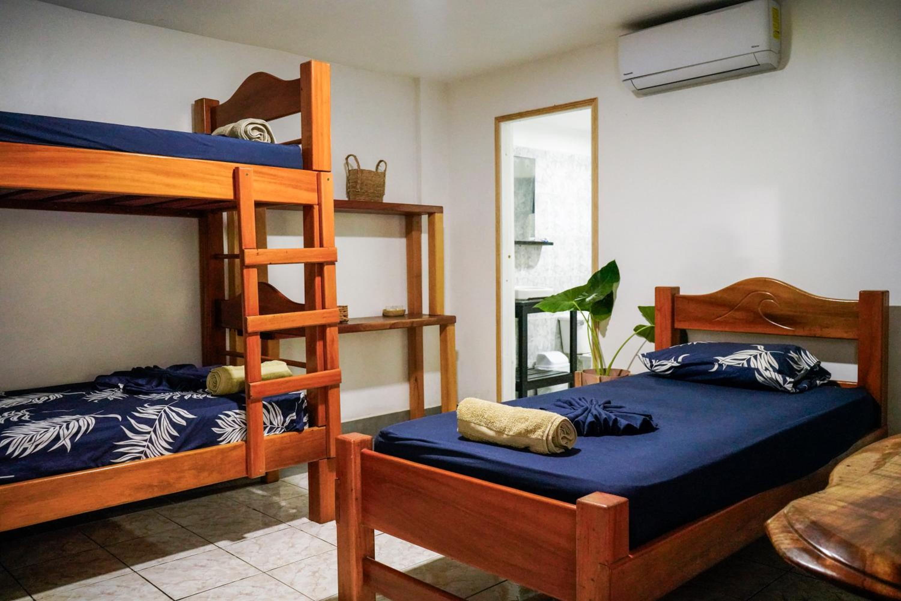 Mixed Dormitory Room