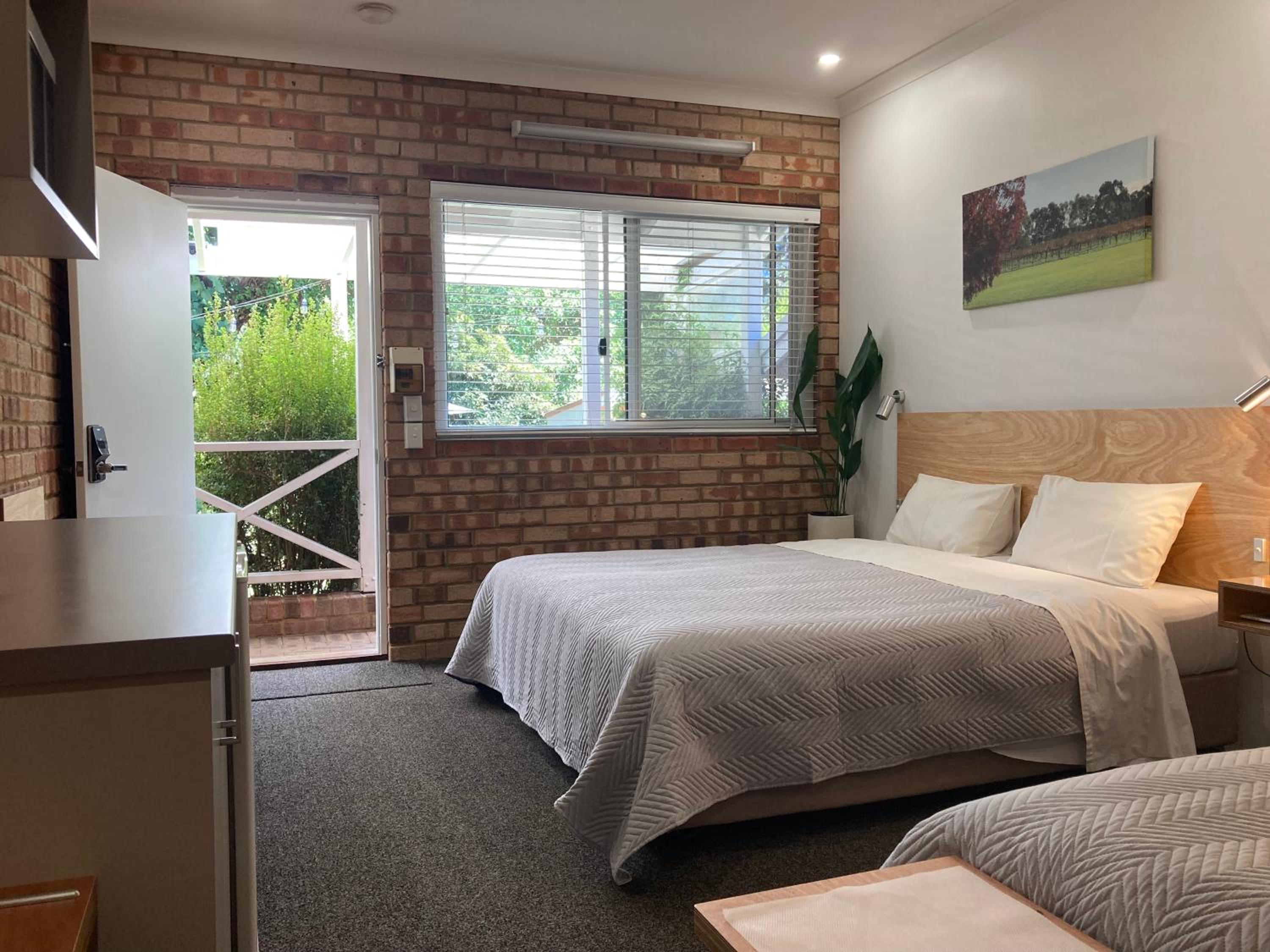 Superior Double or Twin Room photo 3