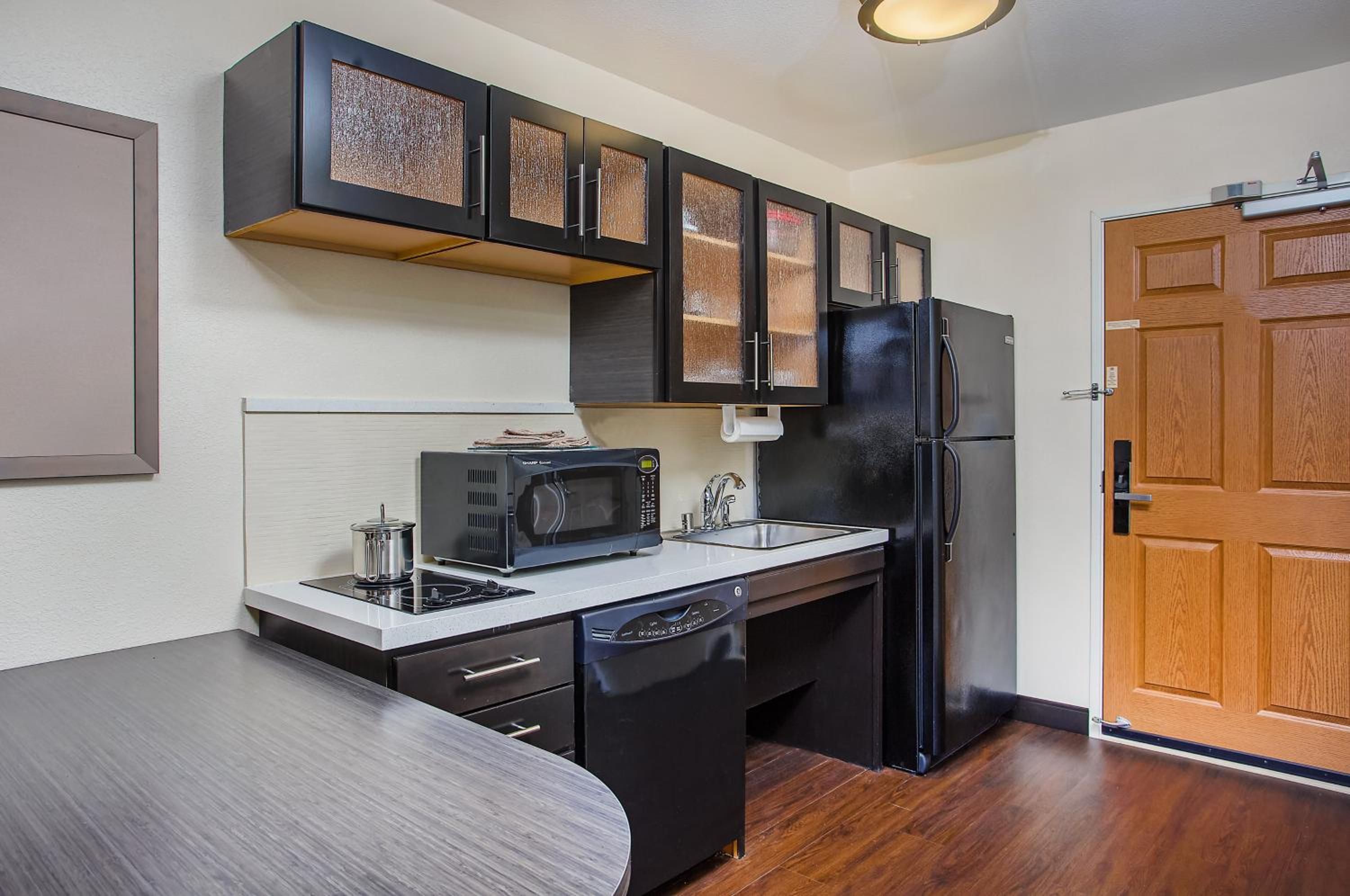 Studio Suite - Photo 5