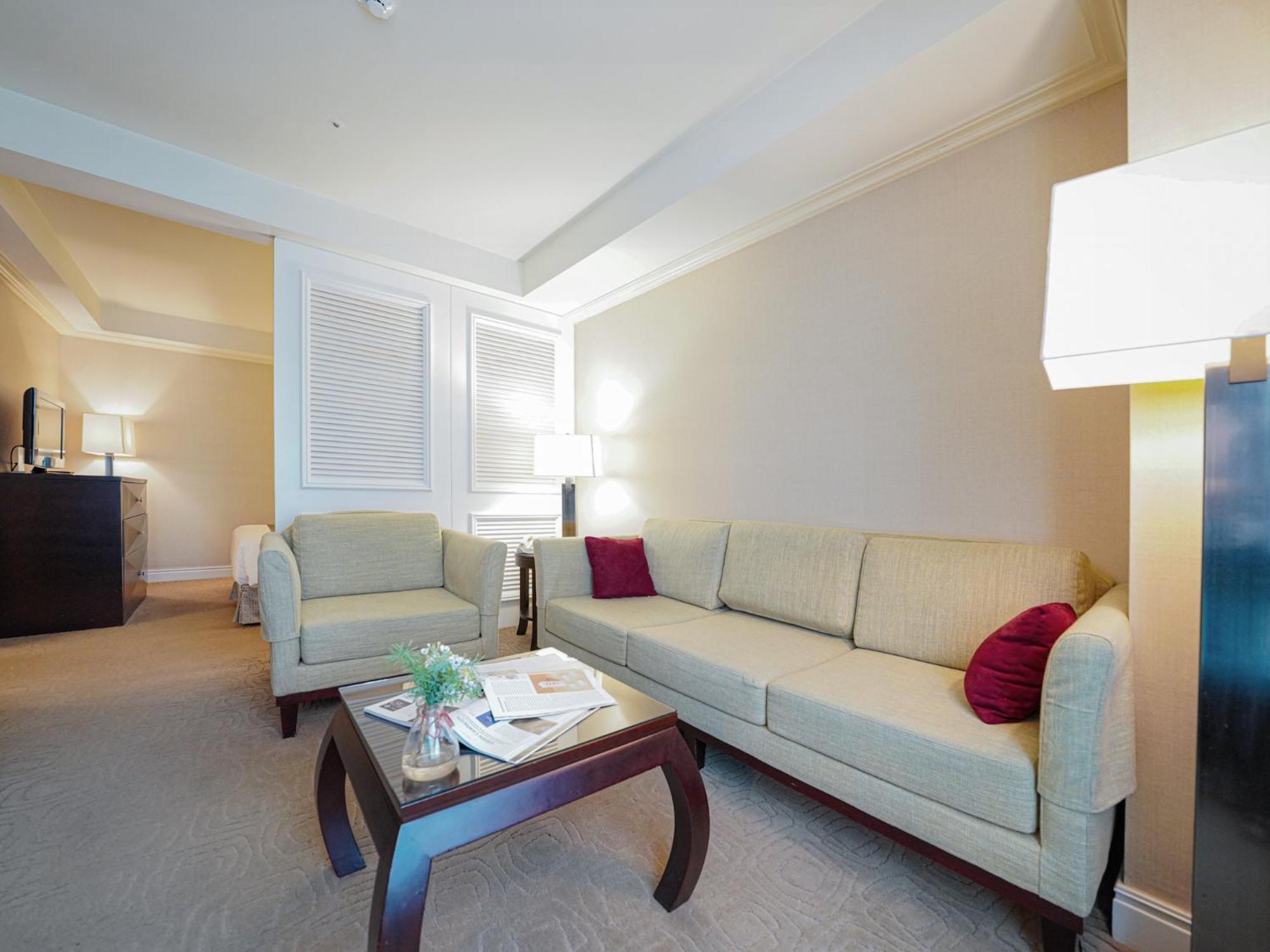 Plaza Suite Double - Photo 4