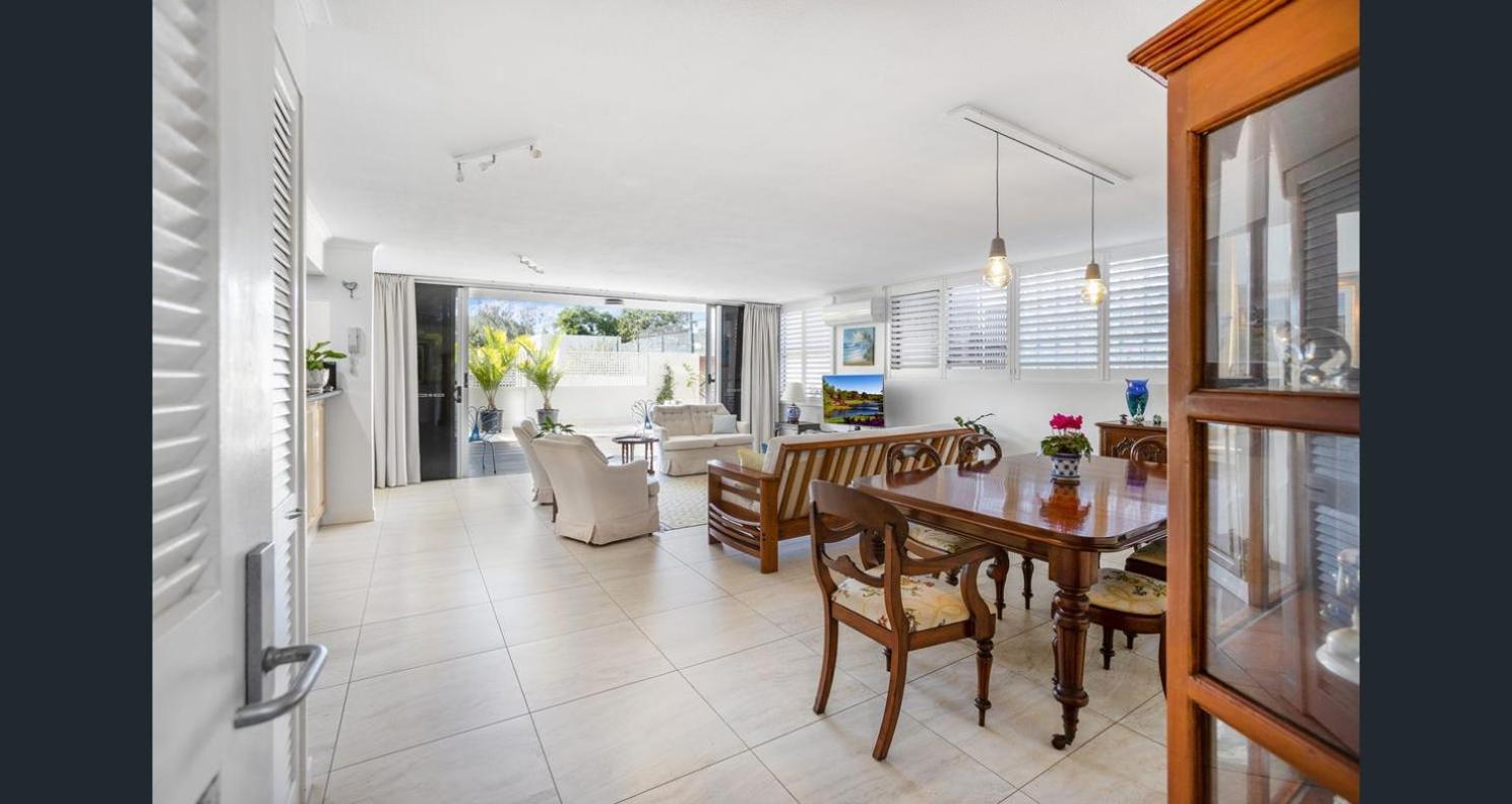 Two-Bedroom Apartment with Garden View - Ground Floor