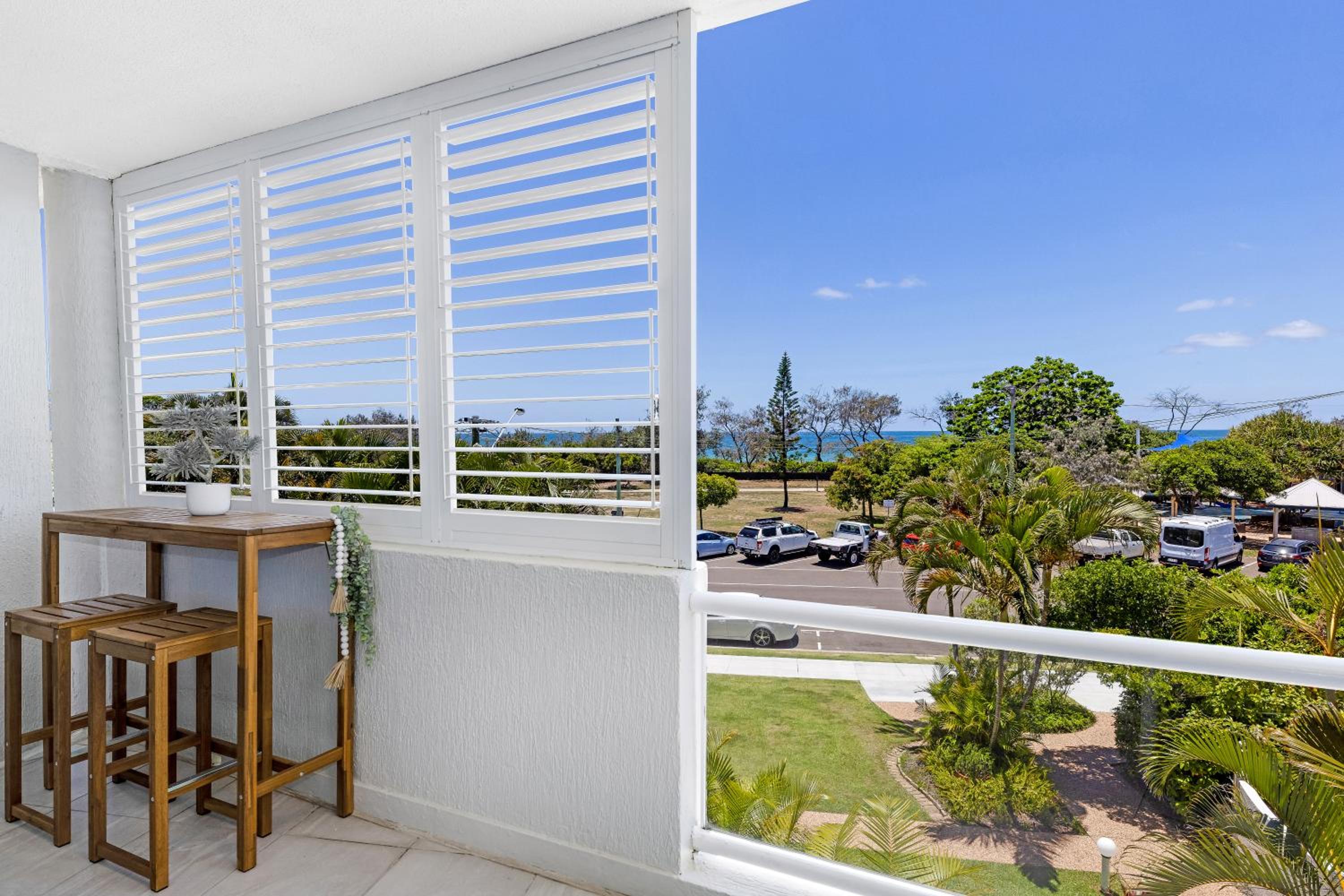 Two-Bedroom Apartment with Seaview and Private Rooftop