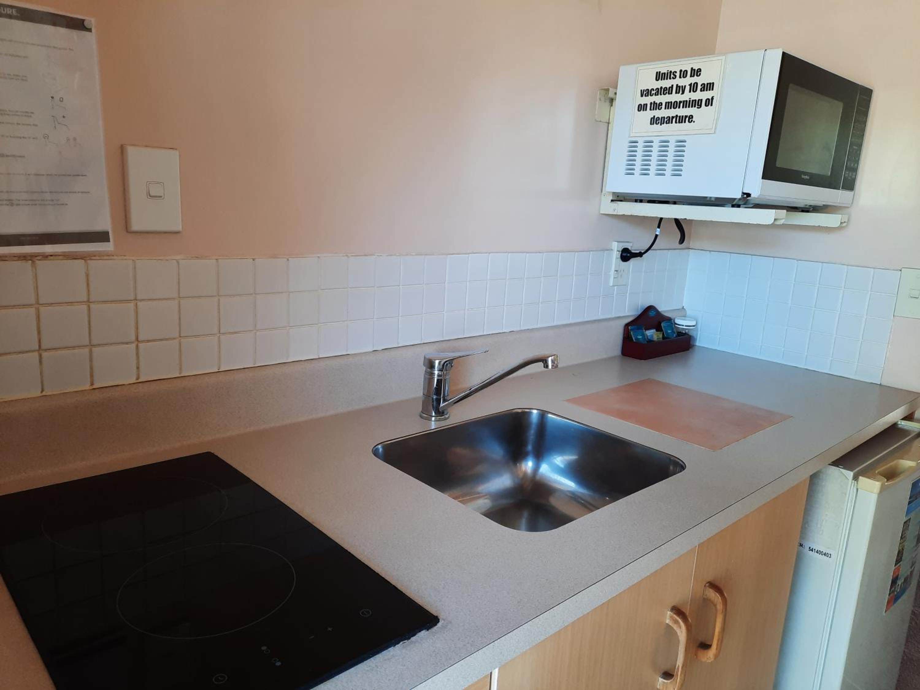 Studio Apartment photo 3
