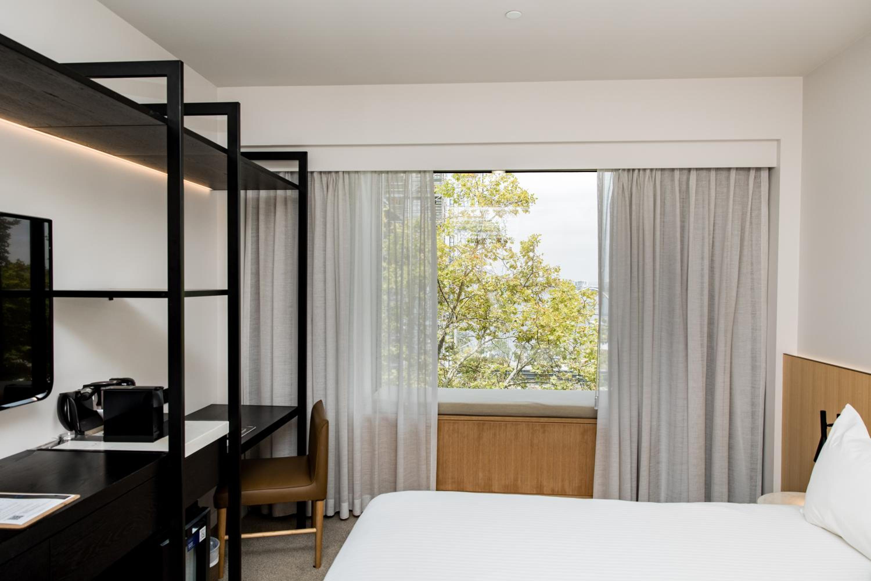 Deluxe King Room - Esplanade Quay Studio