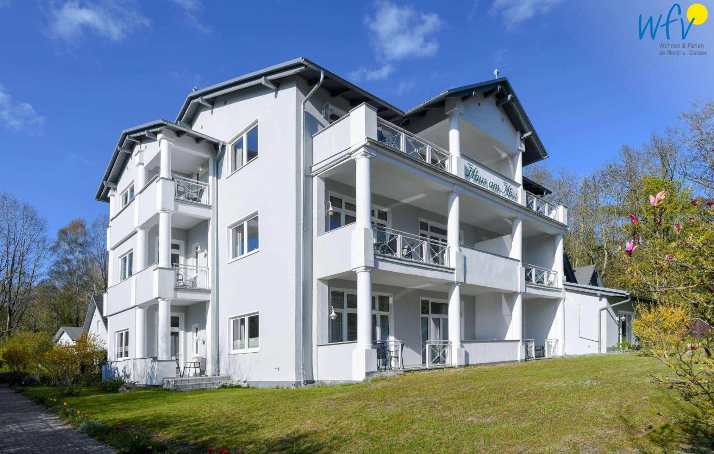 Apartment with Sea View photo 3