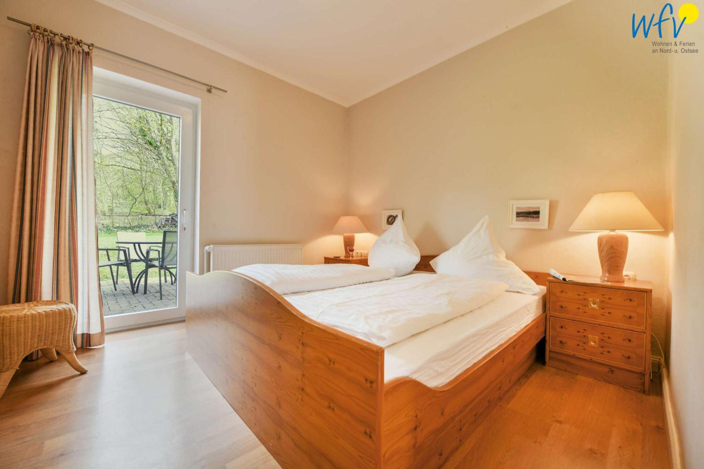Apartment with Terrace photo 1