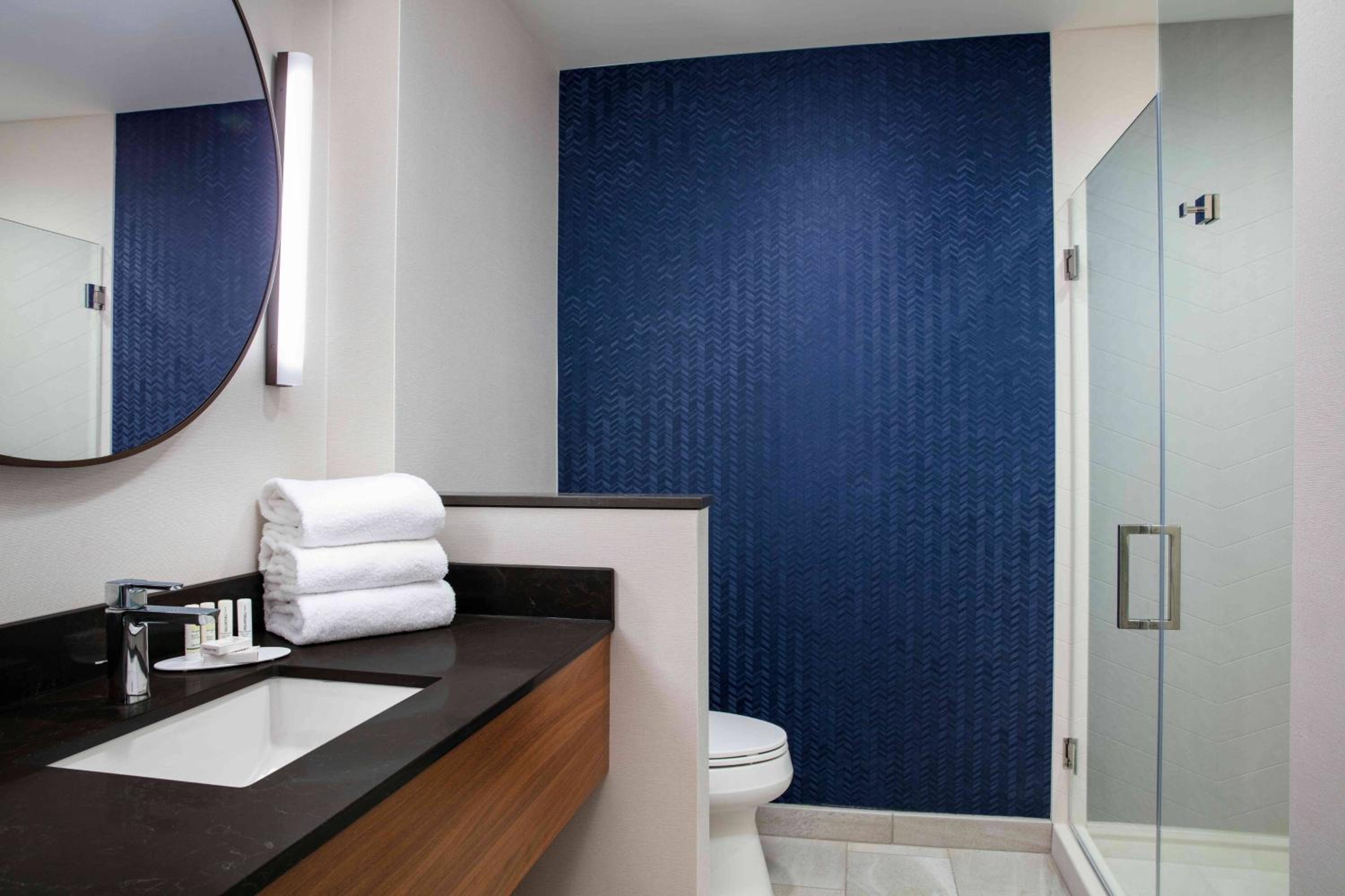 Double Queen Room - Photo 7