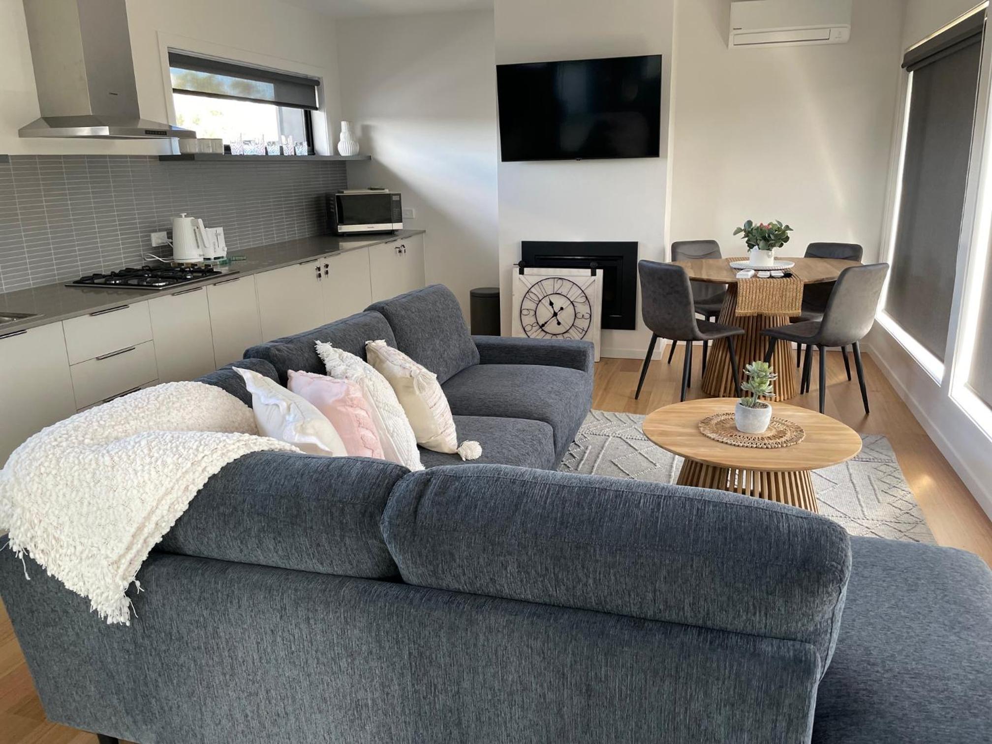 Redman Bluff Villa - One Bedroom