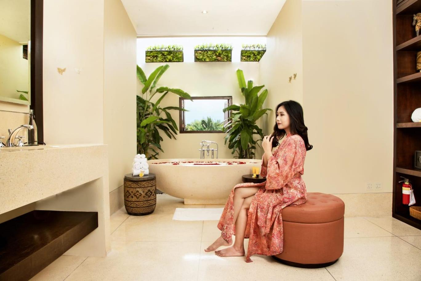 Jungle View Royal Suite with Free Daily Sunset Yoga and Afternoon Tea photo 3
