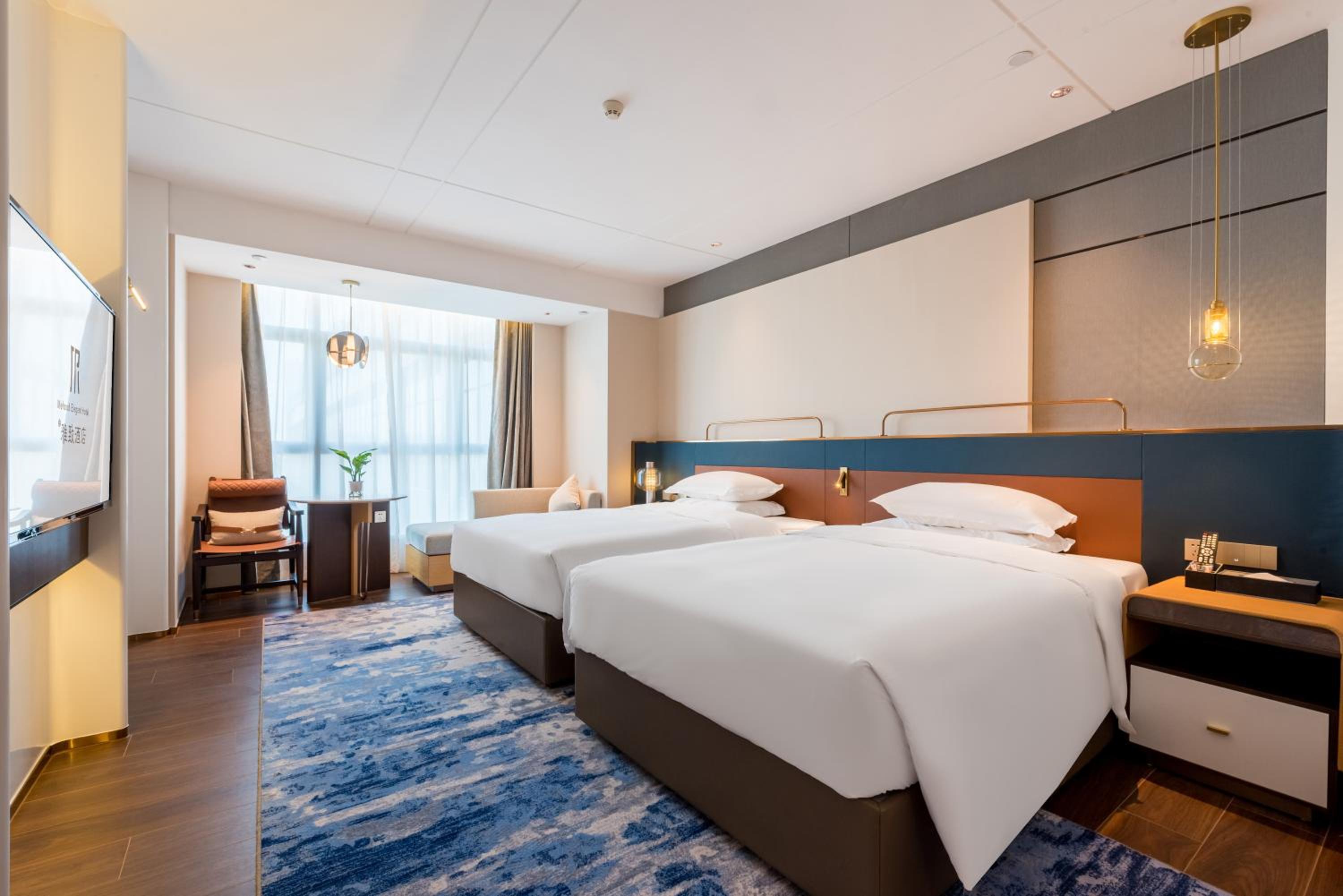 Deluxe Twin Room photo 1
