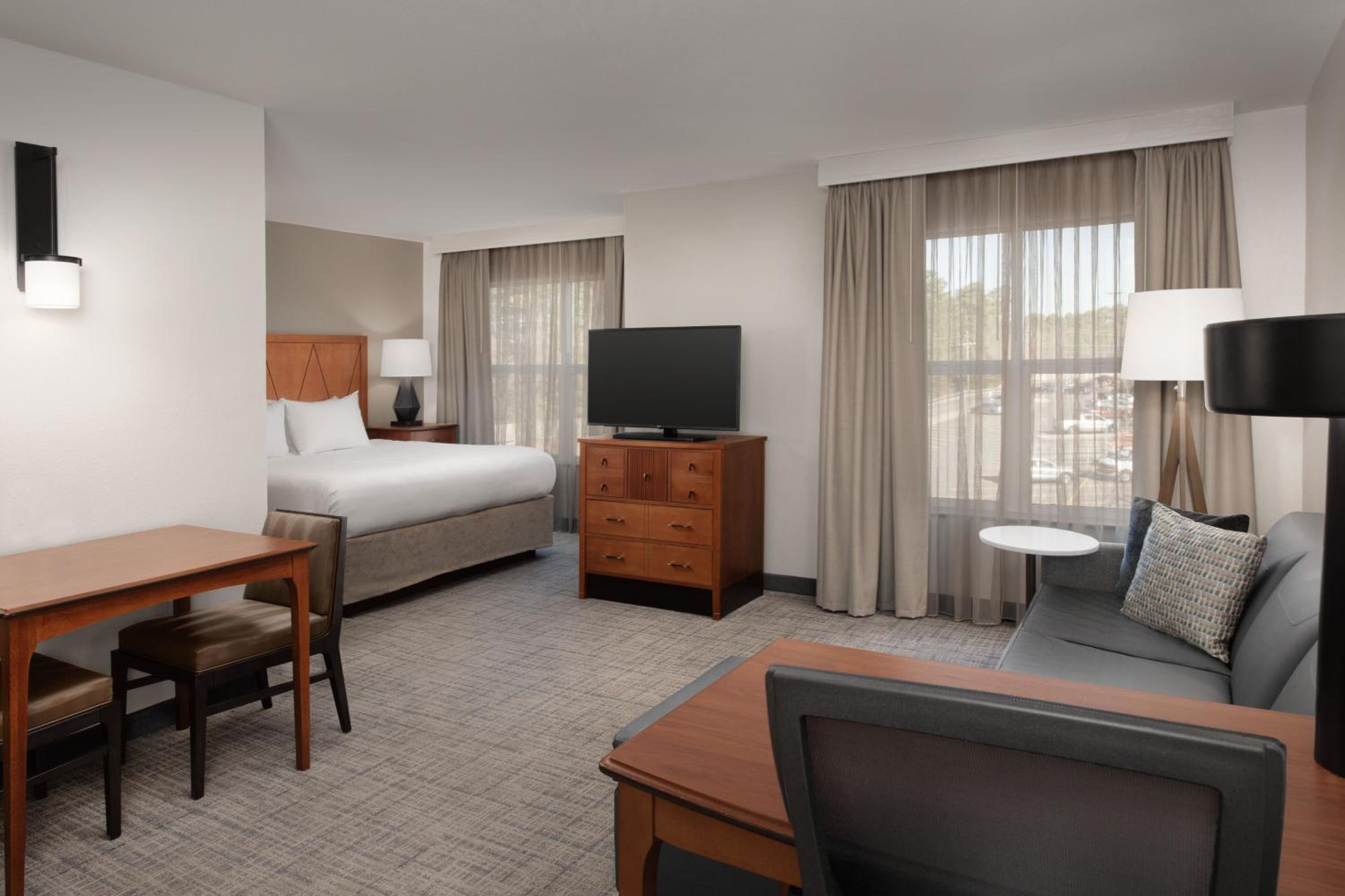 King Studio with Sofa Bed - Photo 2